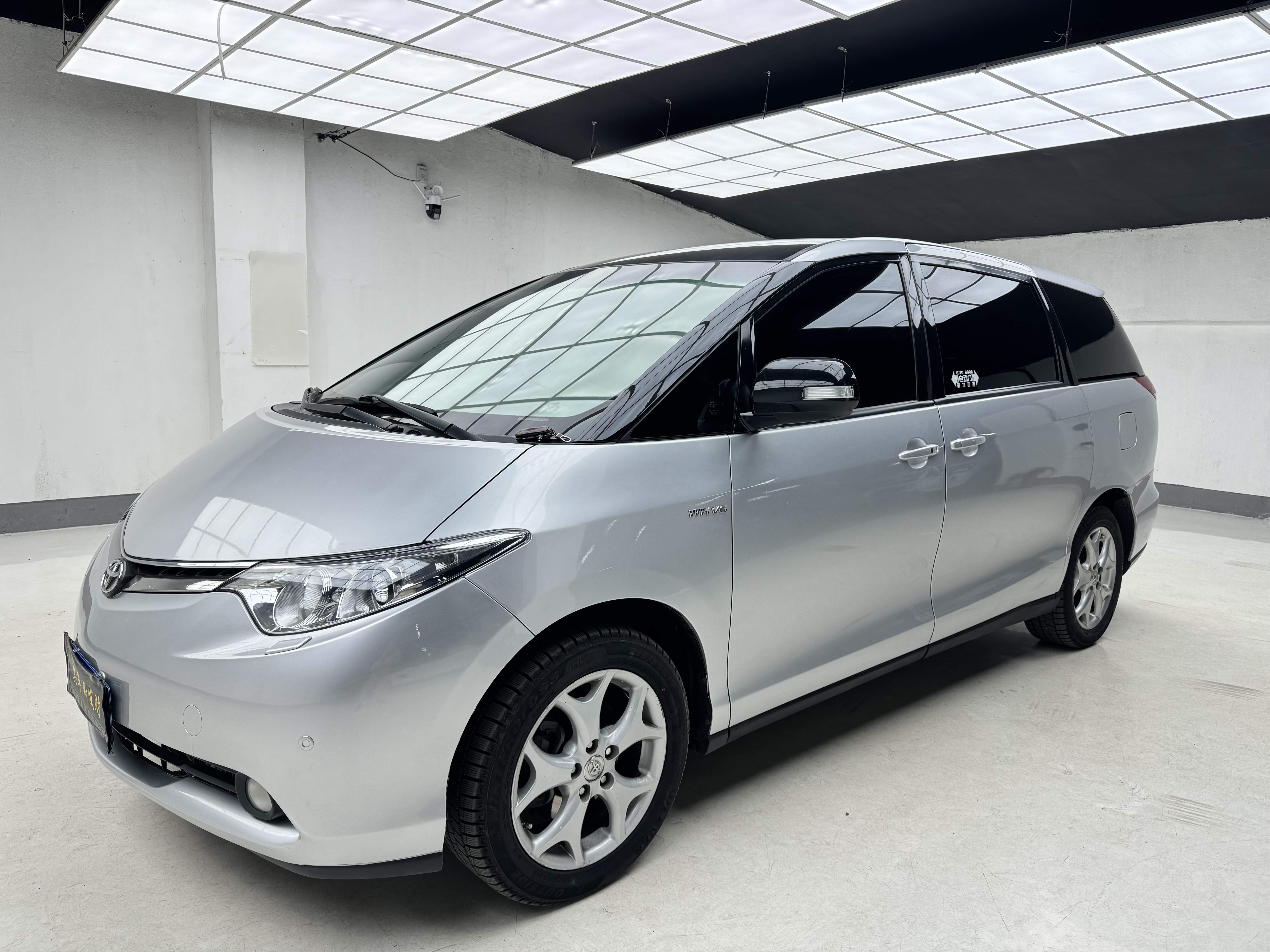 Toyota Previa 2007 car image 