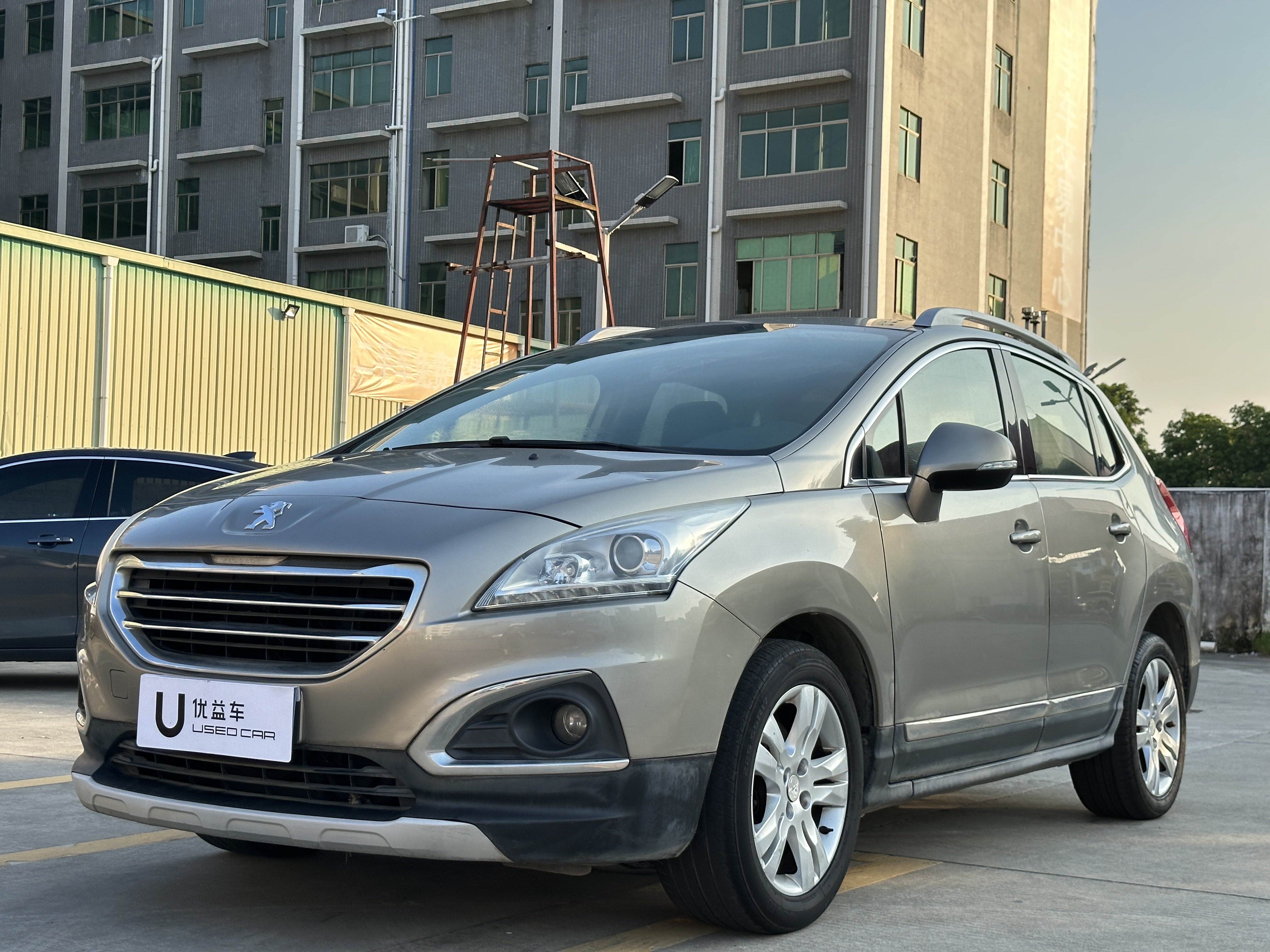 Peugeot 3008 2015 Peugeot 3008 2015 car image