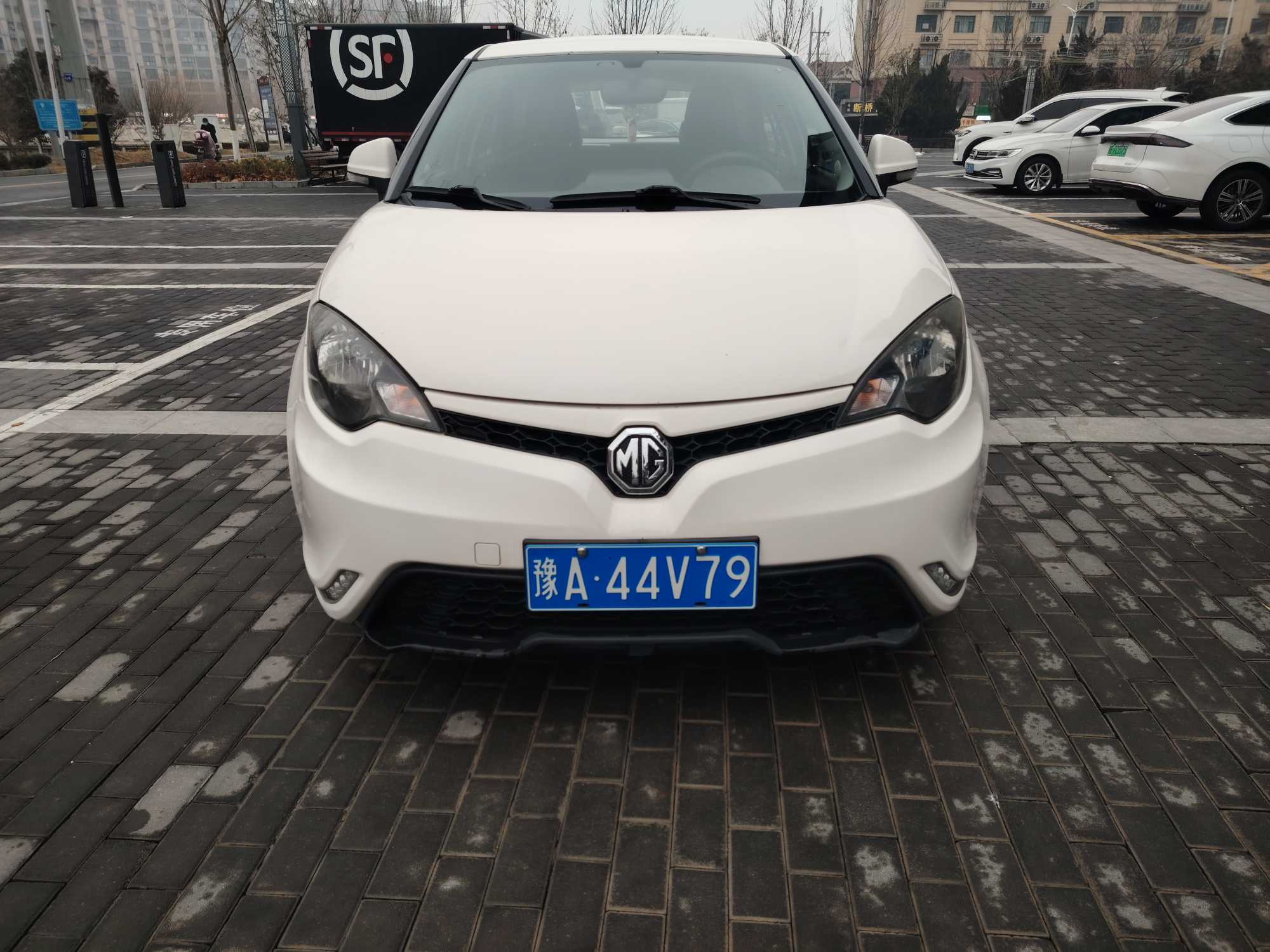 MG 3 2015 MG 3 2015 car image