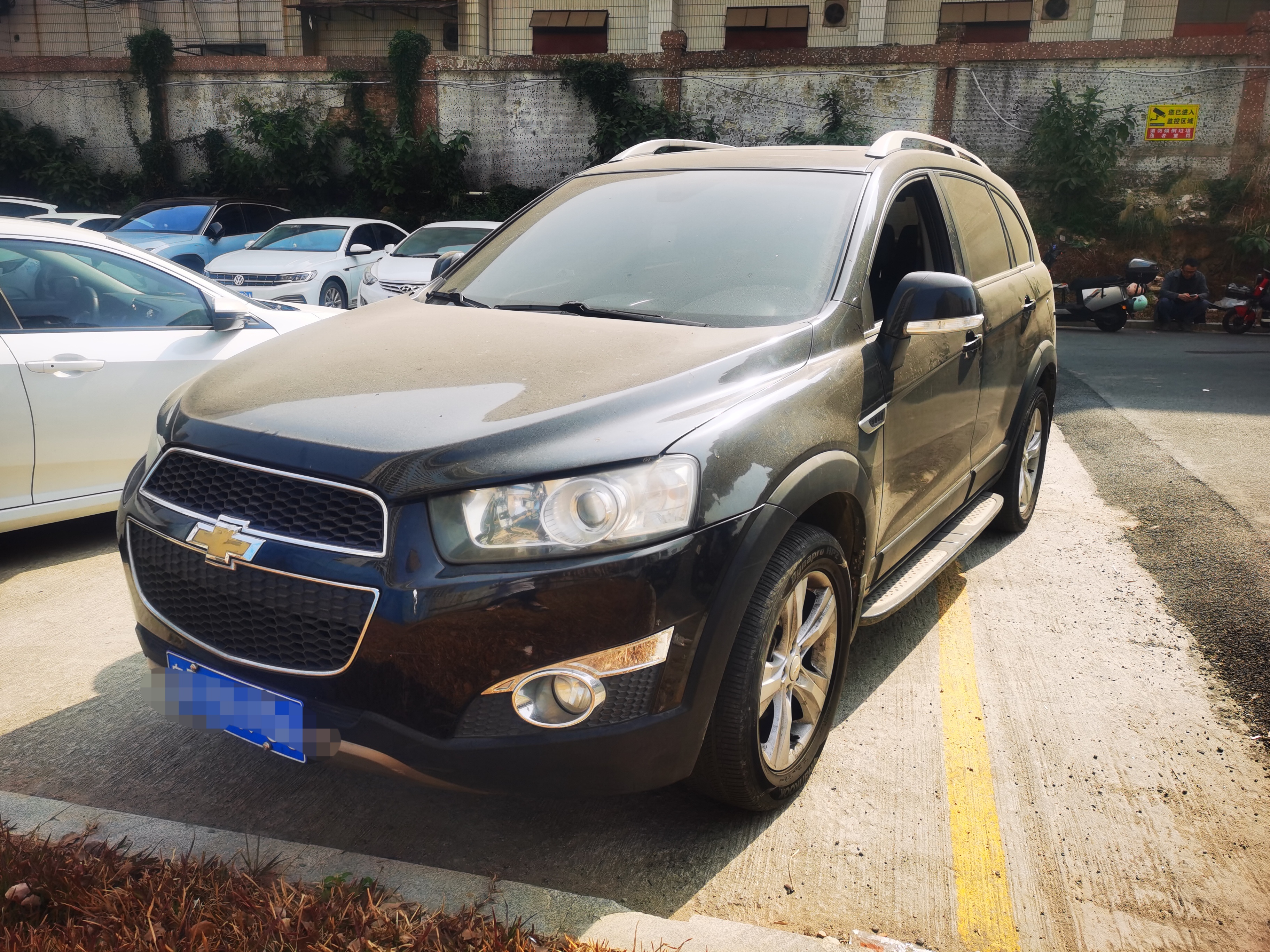 Chevrolet Captiva 2012 car image 