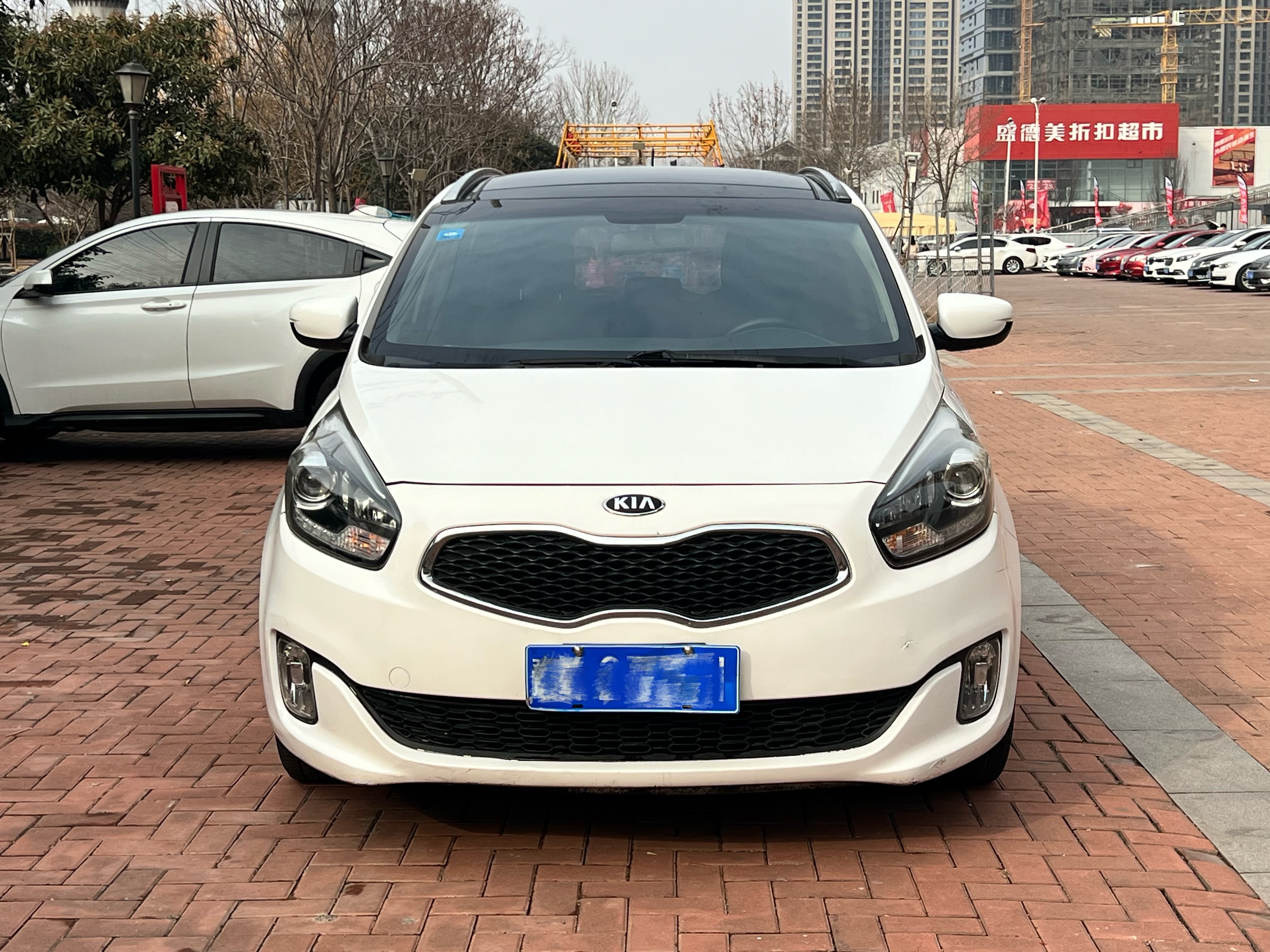 Kia Carens 2016 汽车图片 