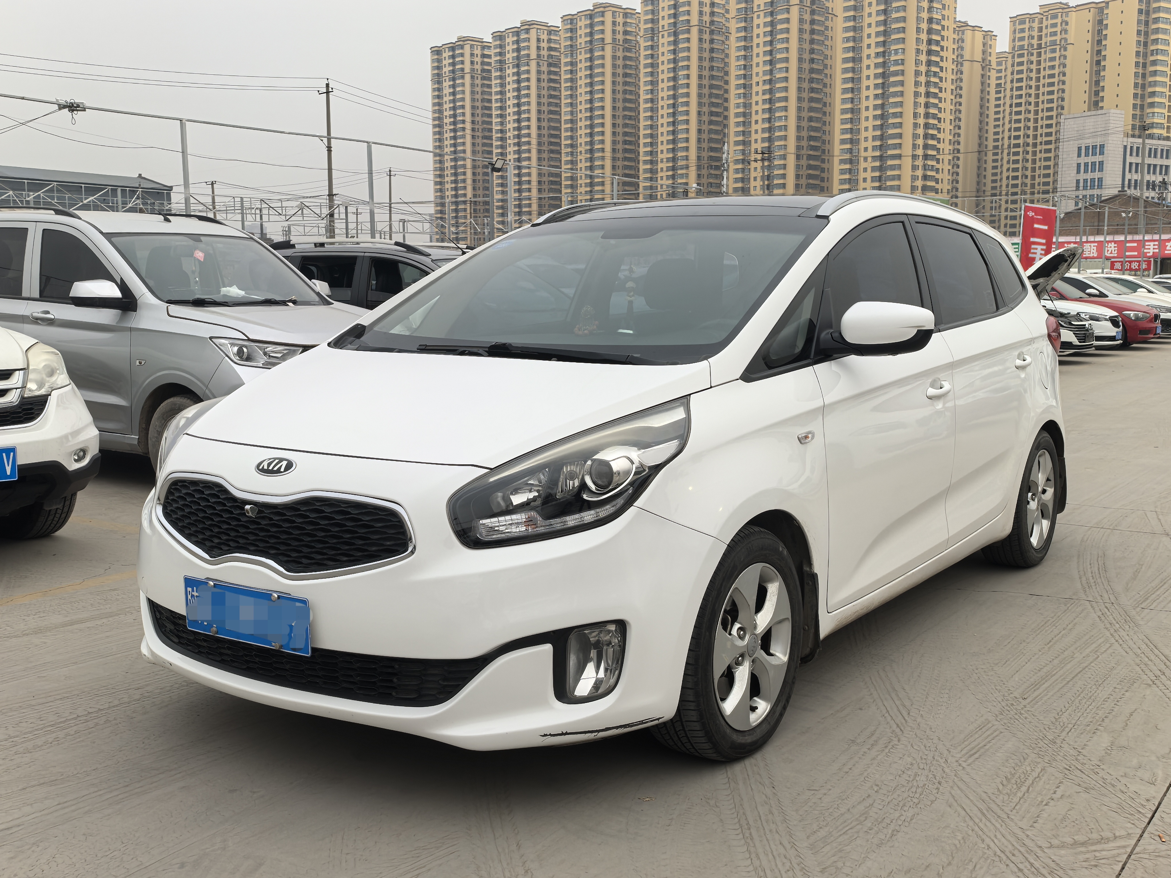 Kia Carens 2014 汽车图片 