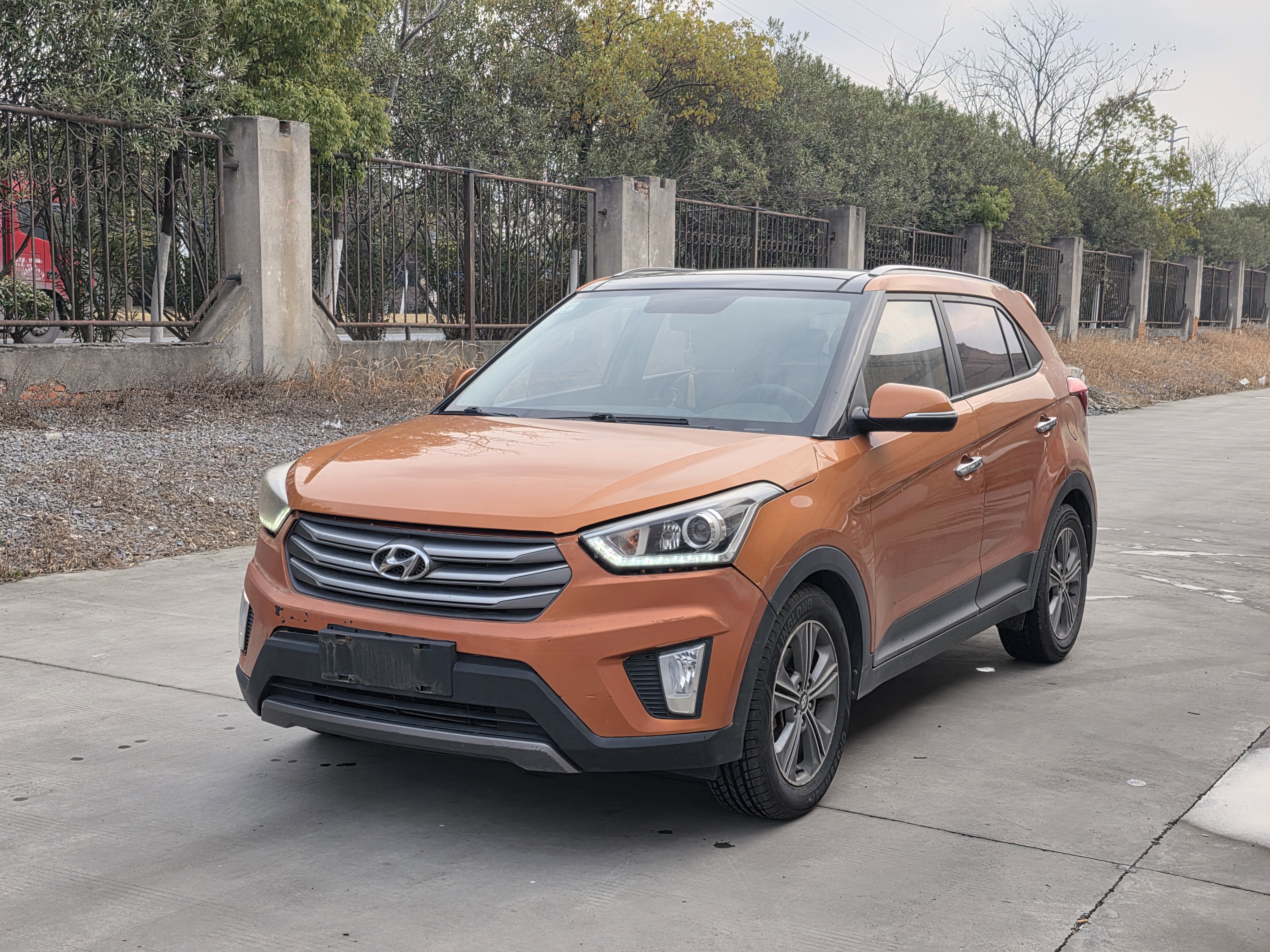 Hyundai ix25 2015 car image 