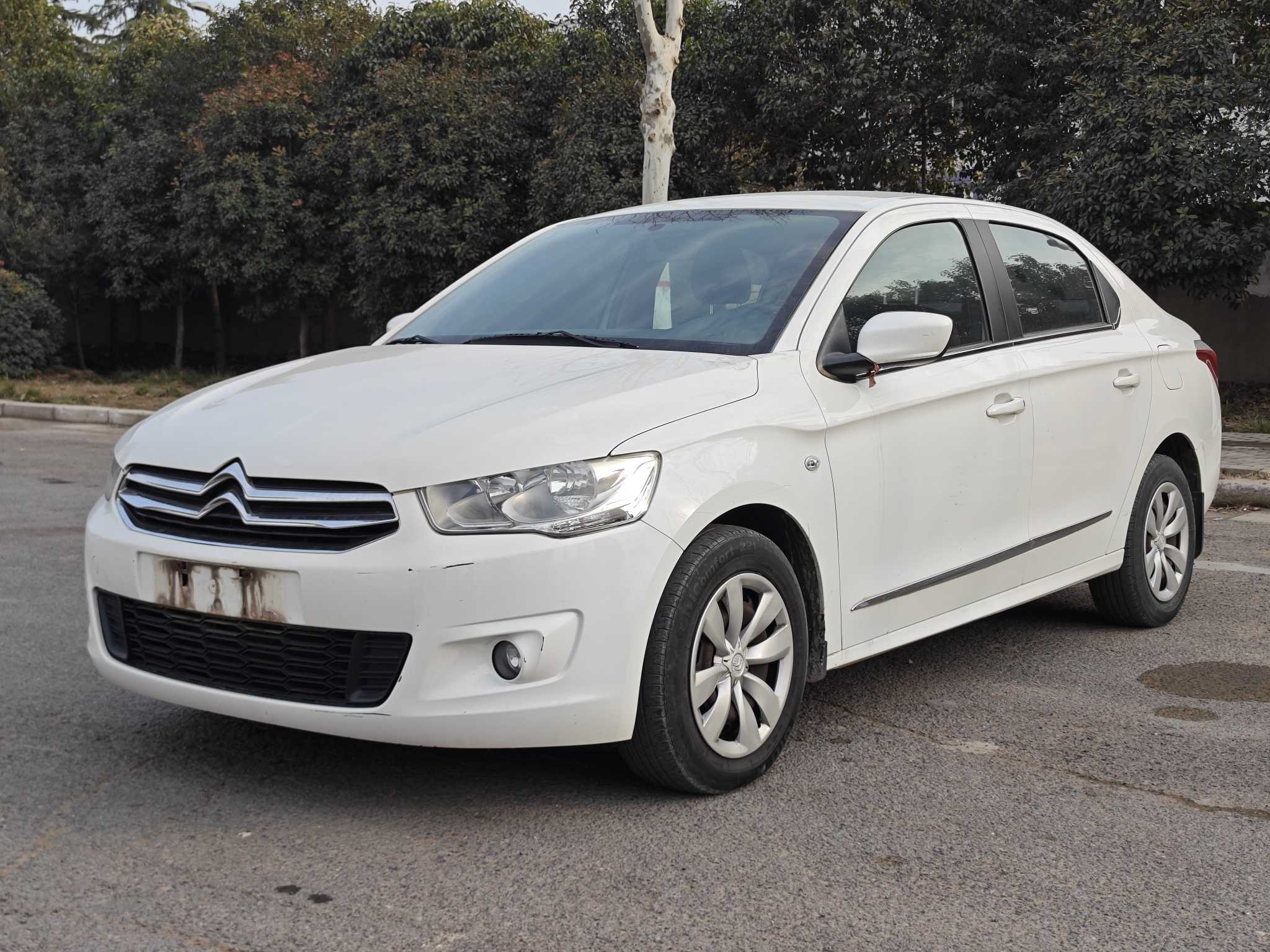 Citroen C-Elysée 2015 Citroen C-Elysée 2015 car image