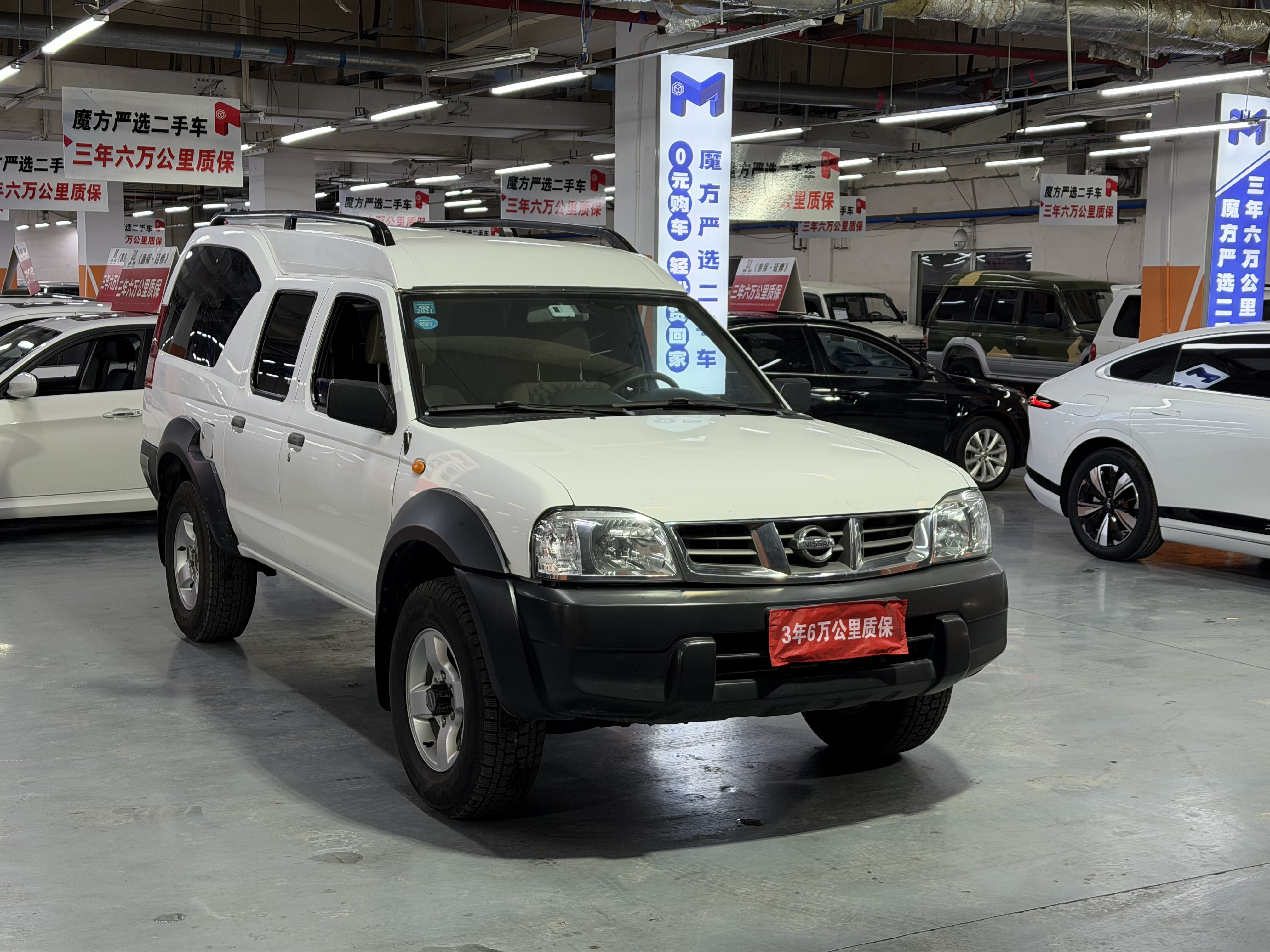 Nissan ZN Van 2012 汽车图片 