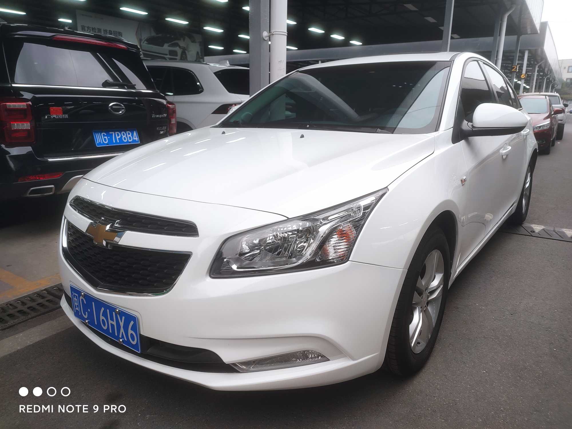 Chevrolet Cruze 2015 immagine di auto 