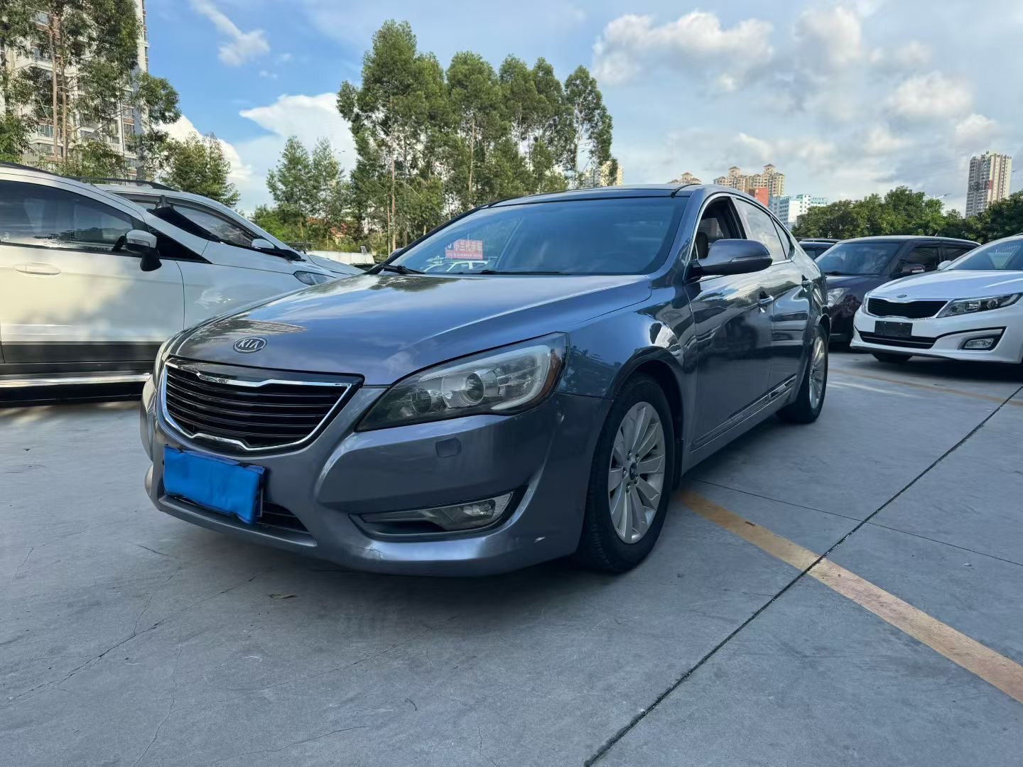 Kia Cadenza 2011 汽车图片 