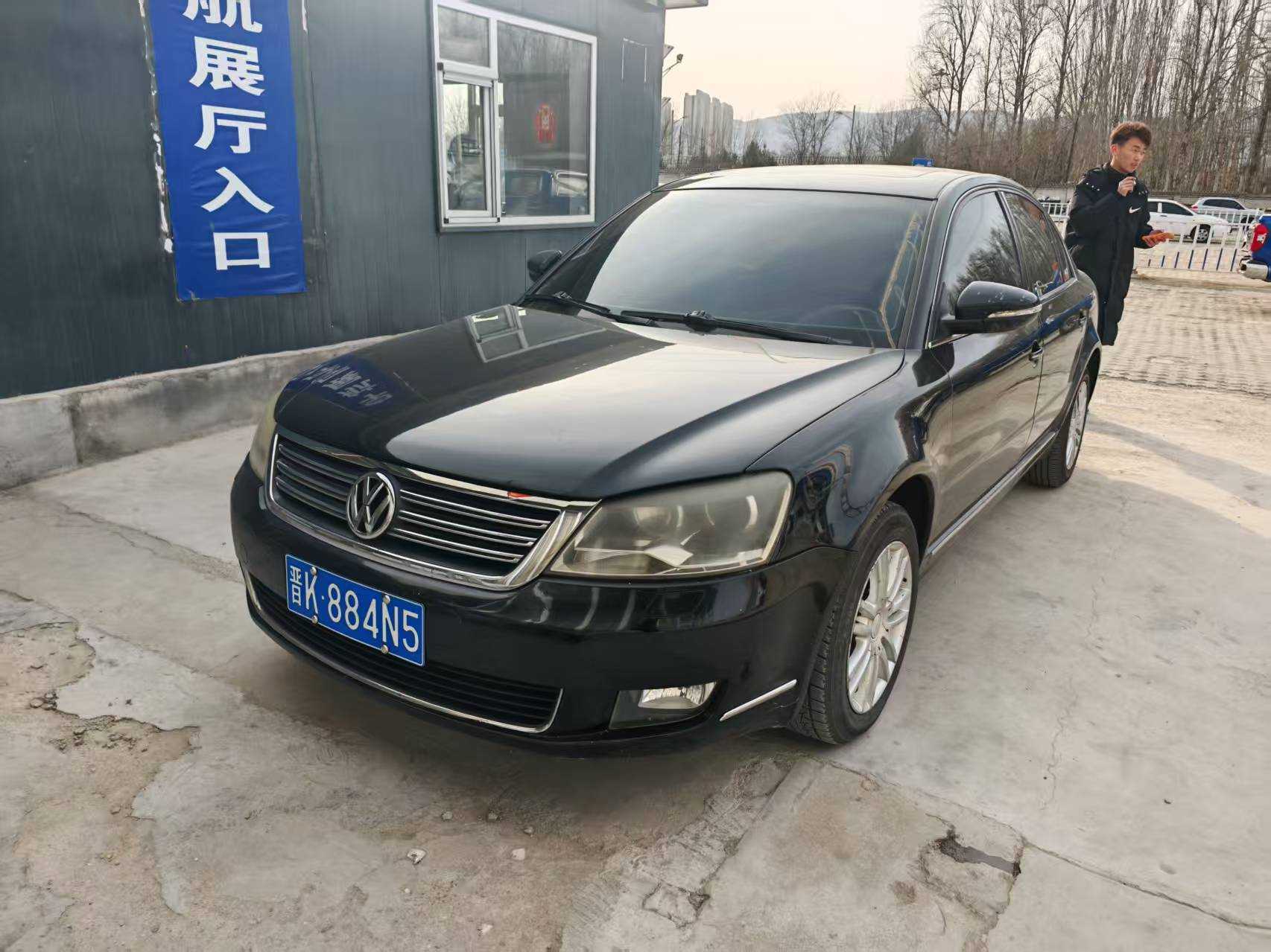 Volkswagen Passat Lingyu 2010 car image 
