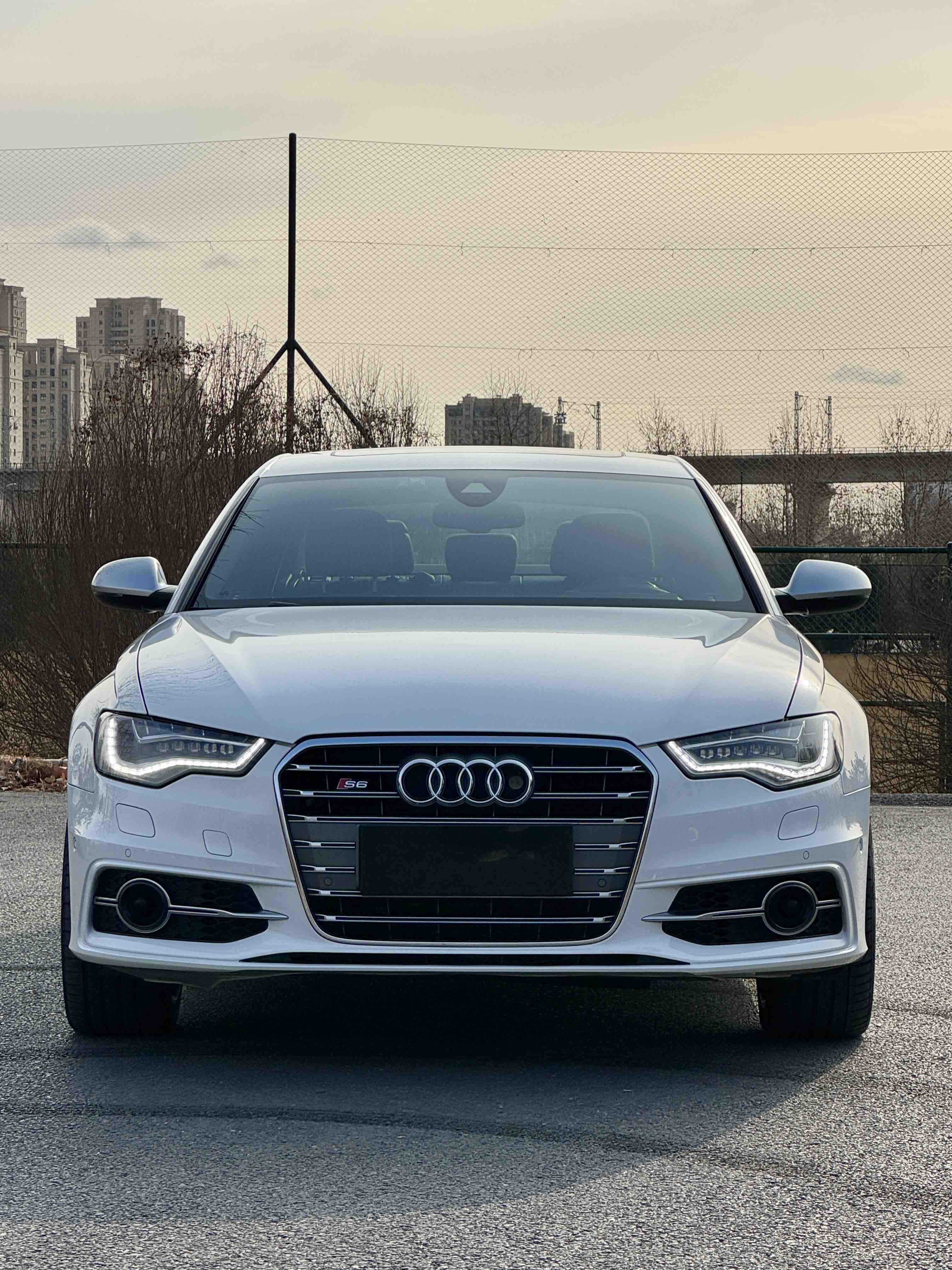 Audi S6 2014 car image 