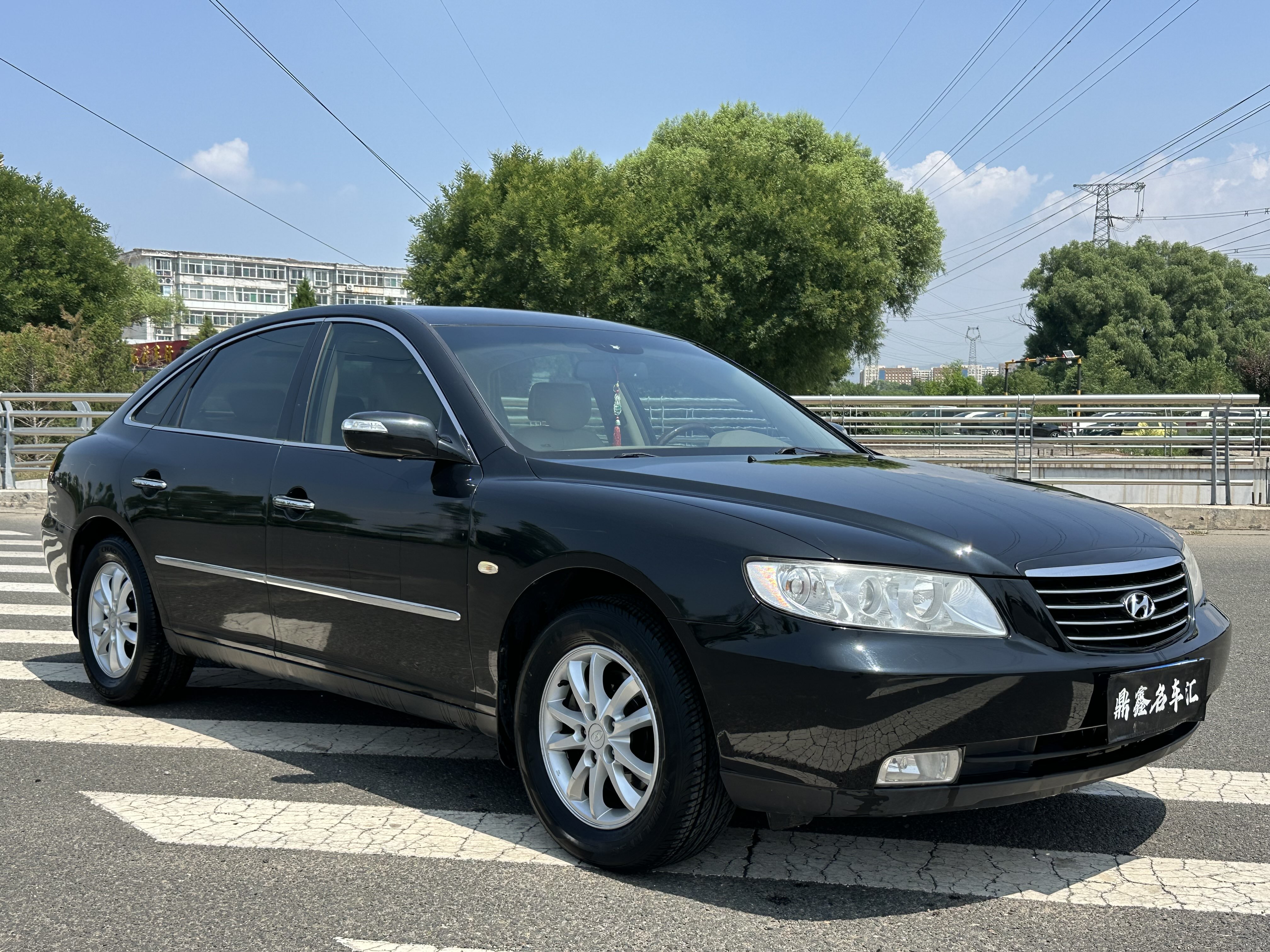 Hyundai Azera 2009 car image 