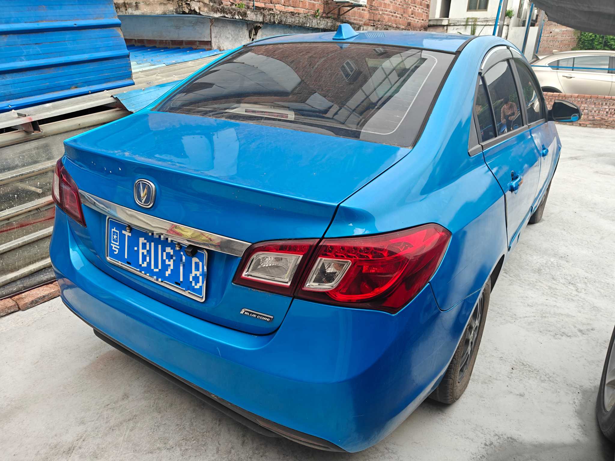 Changan Alsvin V5 2015 car image 