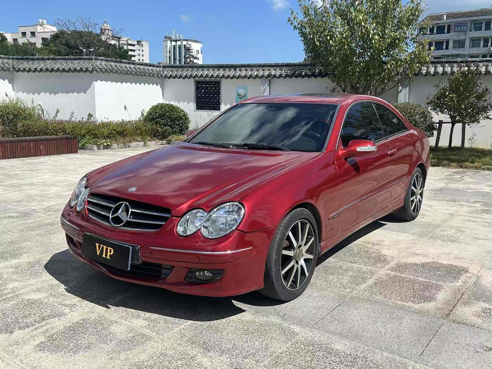 Mercedes-Benz CLK Class 2007 car image 