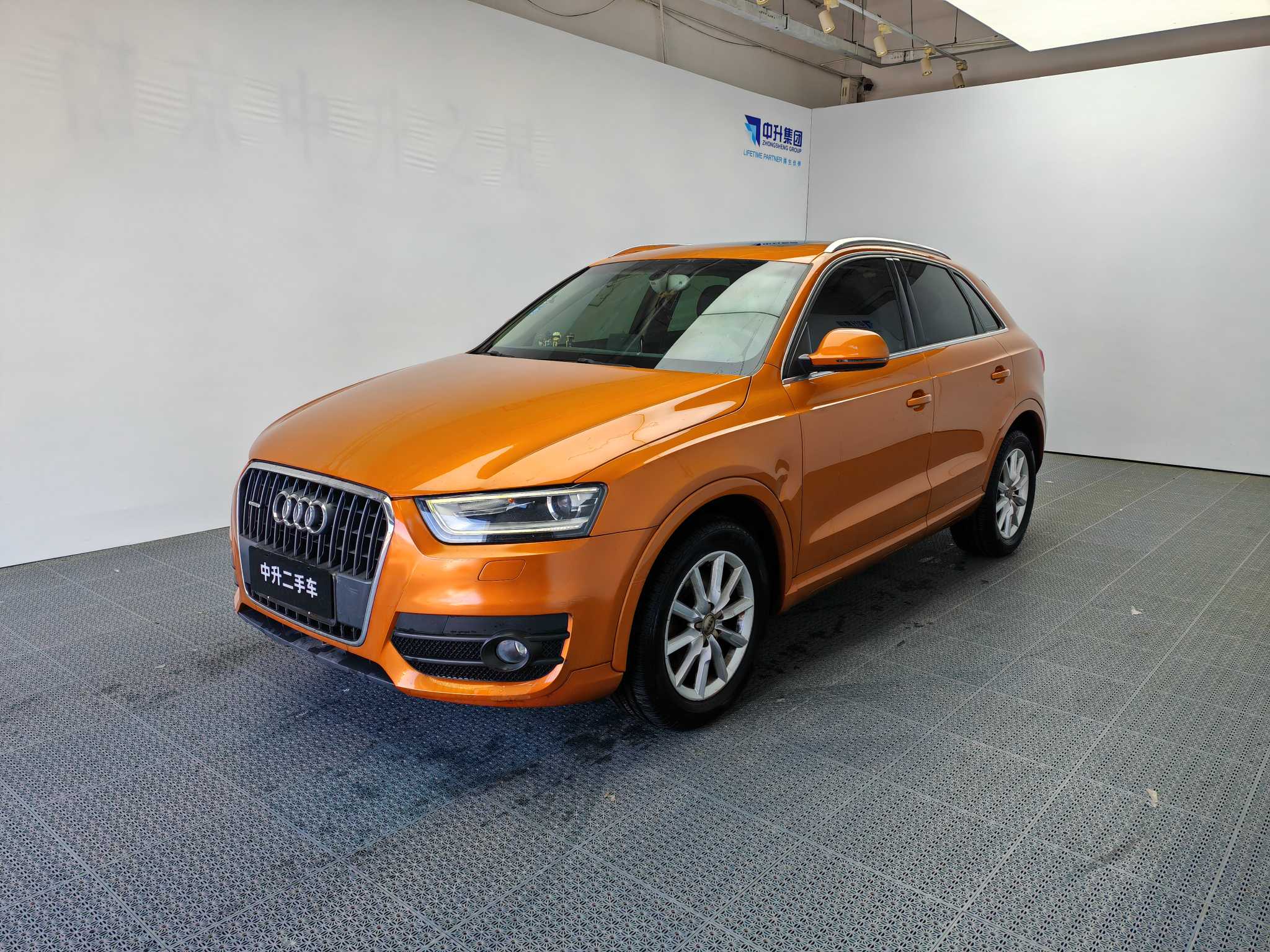 Audi Q3 (Imported) 2014 car image 