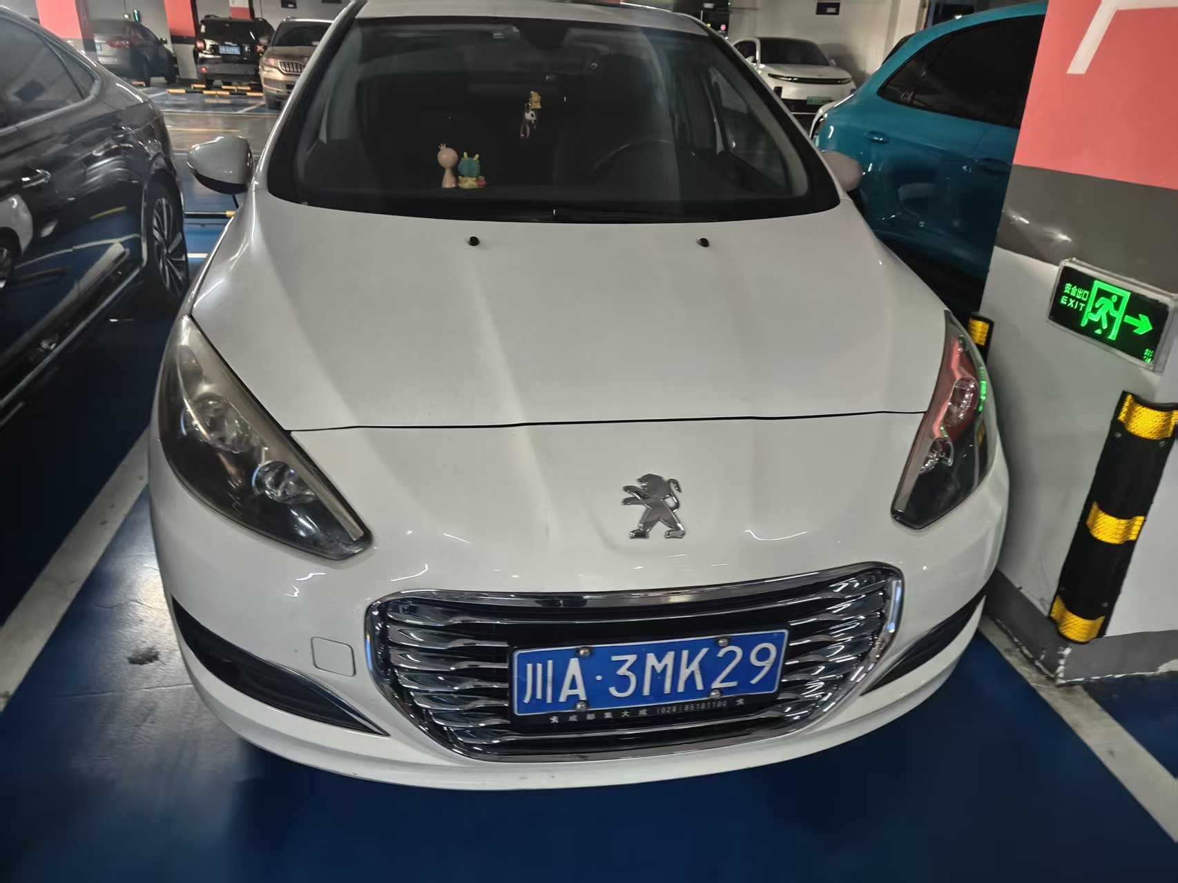 Peugeot 308 2013 汽车图片 