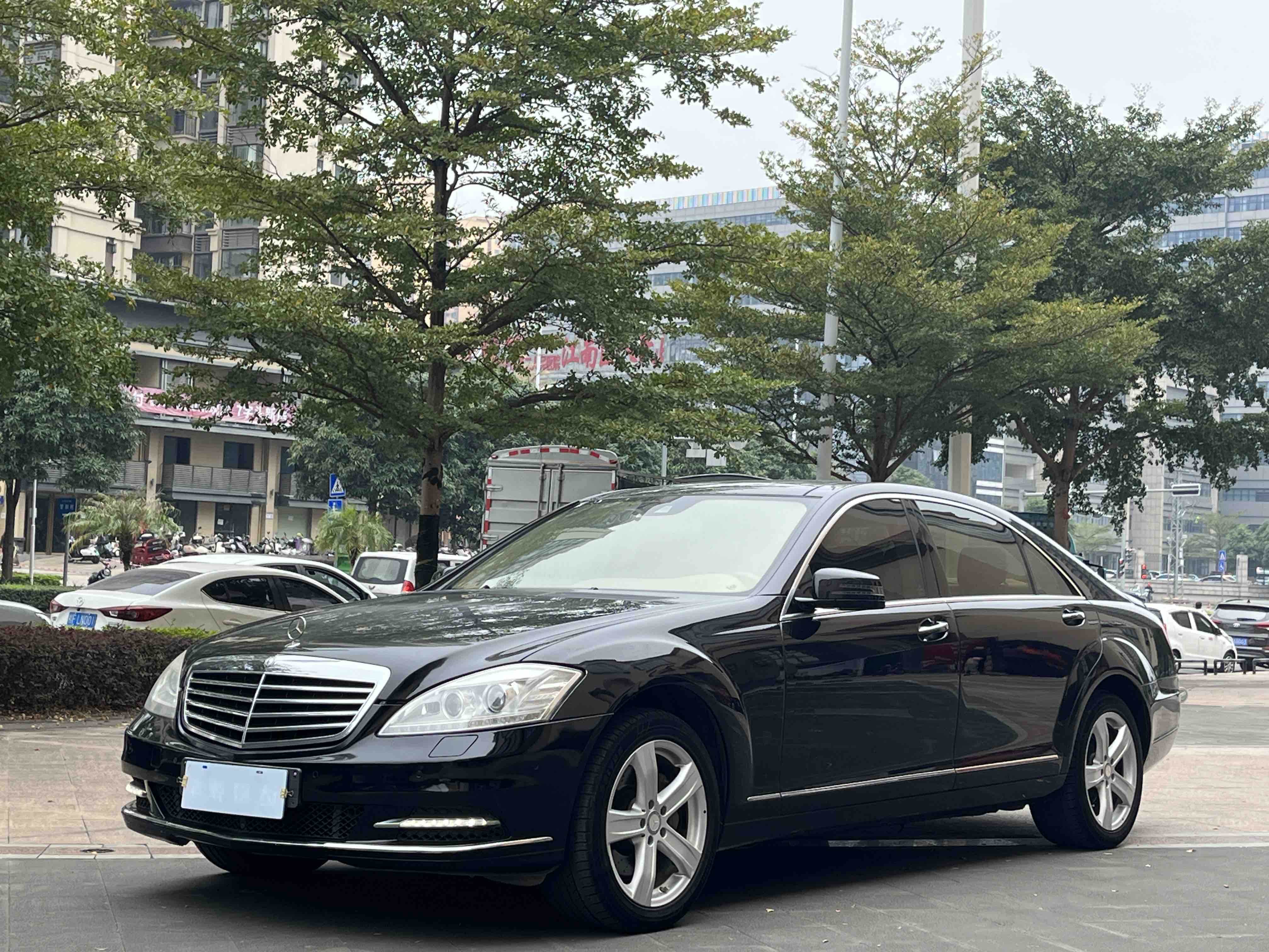 Mercedes-Benz S Class 2011 Mercedes-Benz S Class 2011 immagine di auto