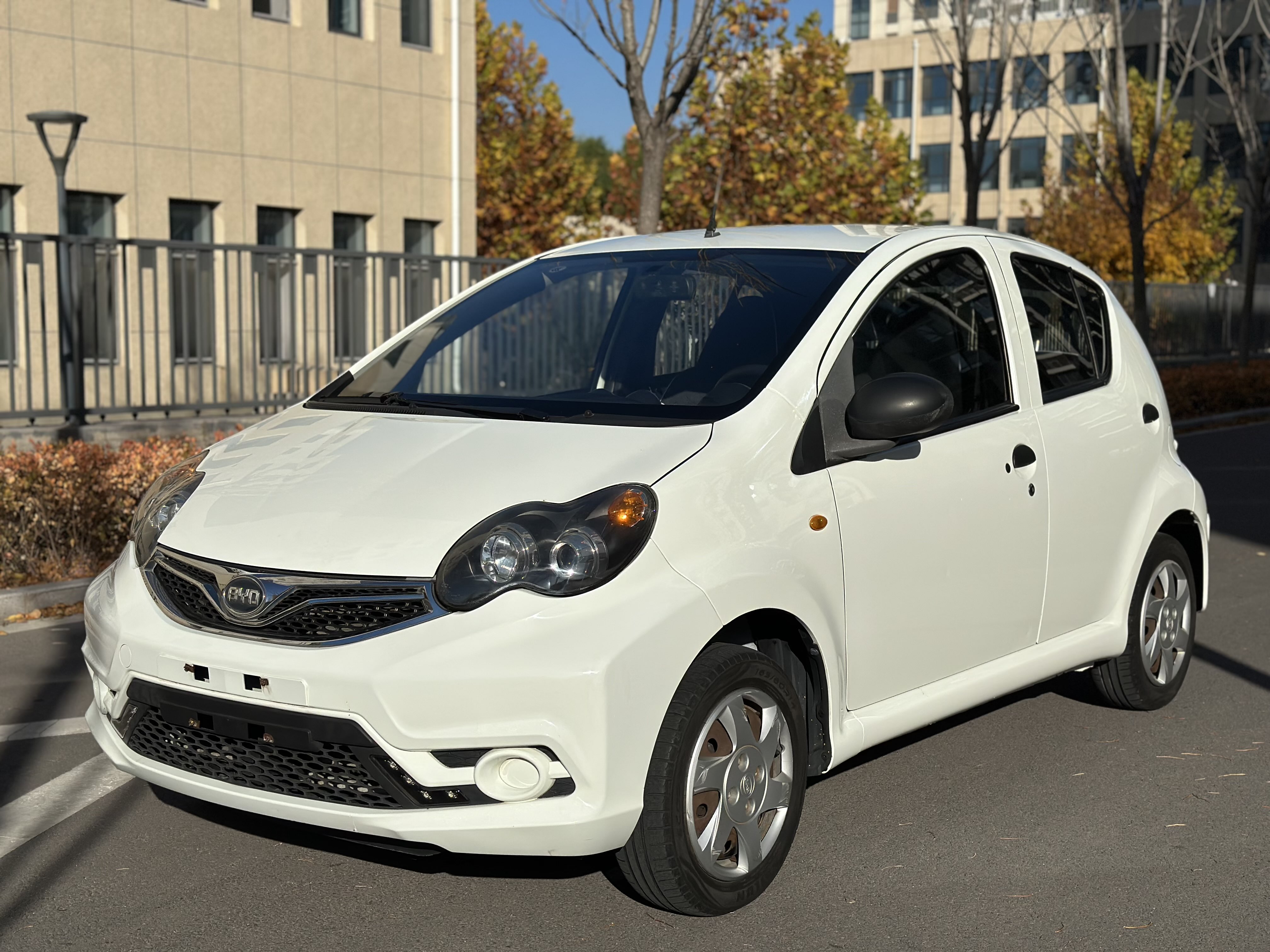 BYD F0 2015 car image 