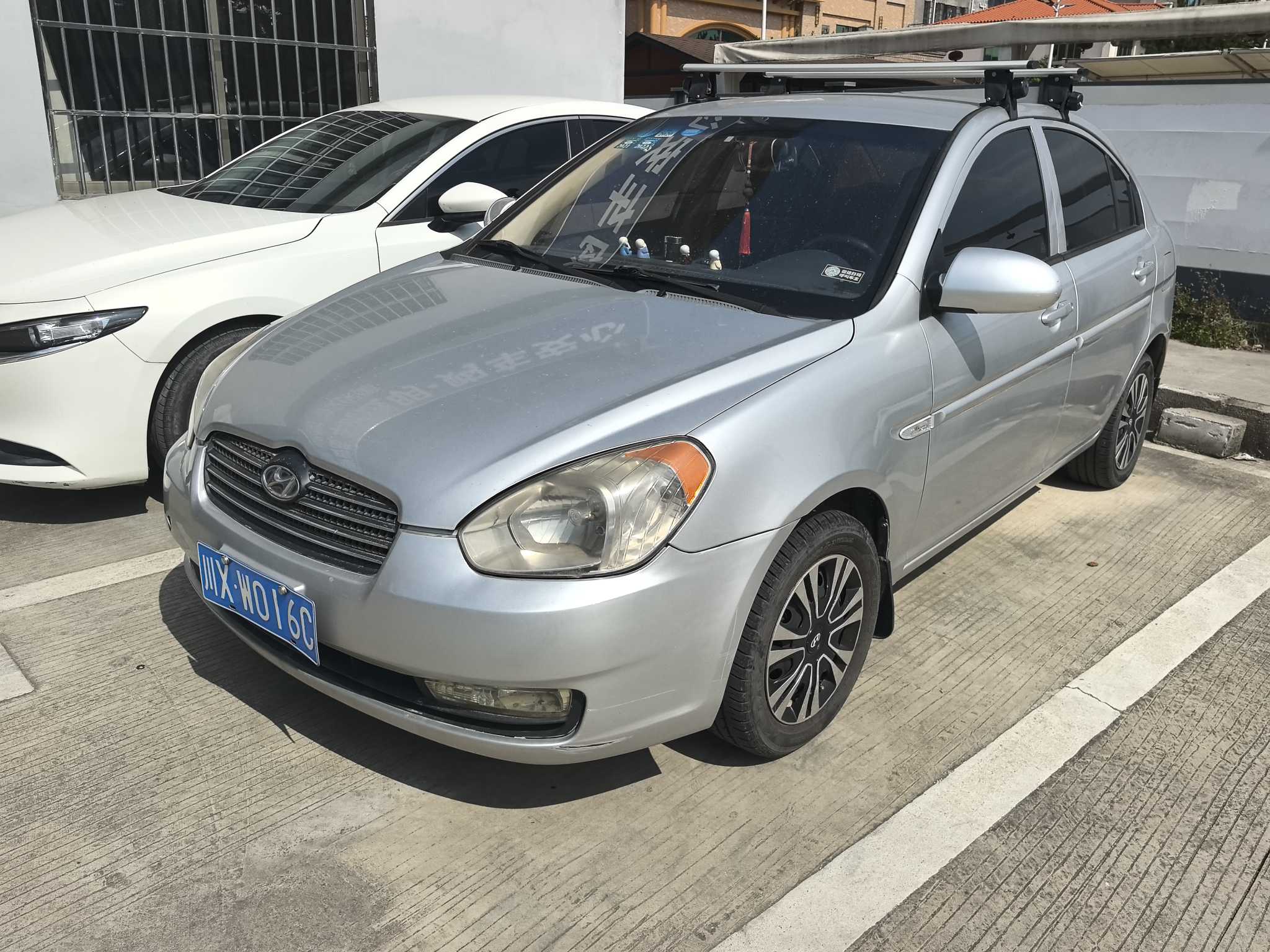 Hyundai Accent 2008 car image 