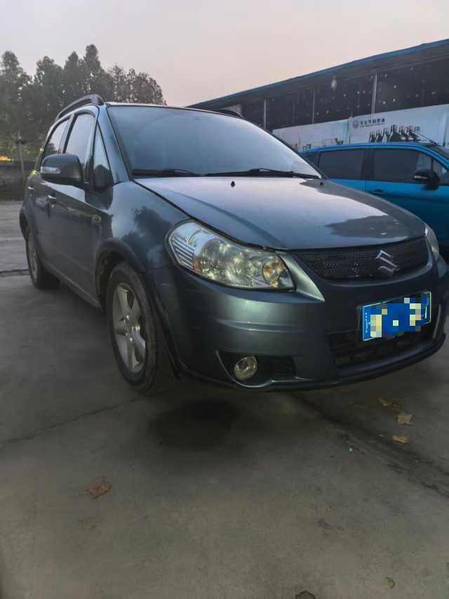 Suzuki SX4 Sedan 2011 imagem de carro 