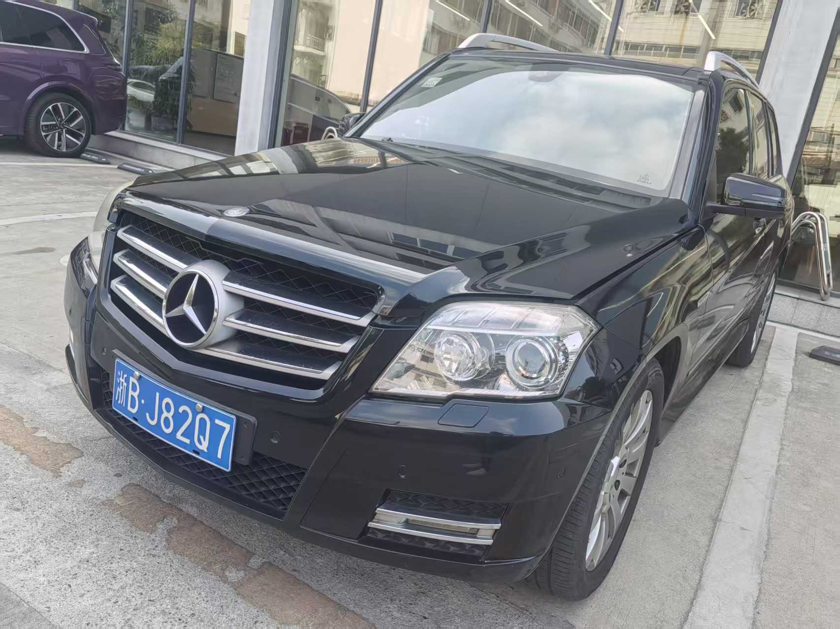 Mercedes-Benz GLK Class (Imported) 2010 Mercedes-Benz GLK Class (Imported) 2010 car image