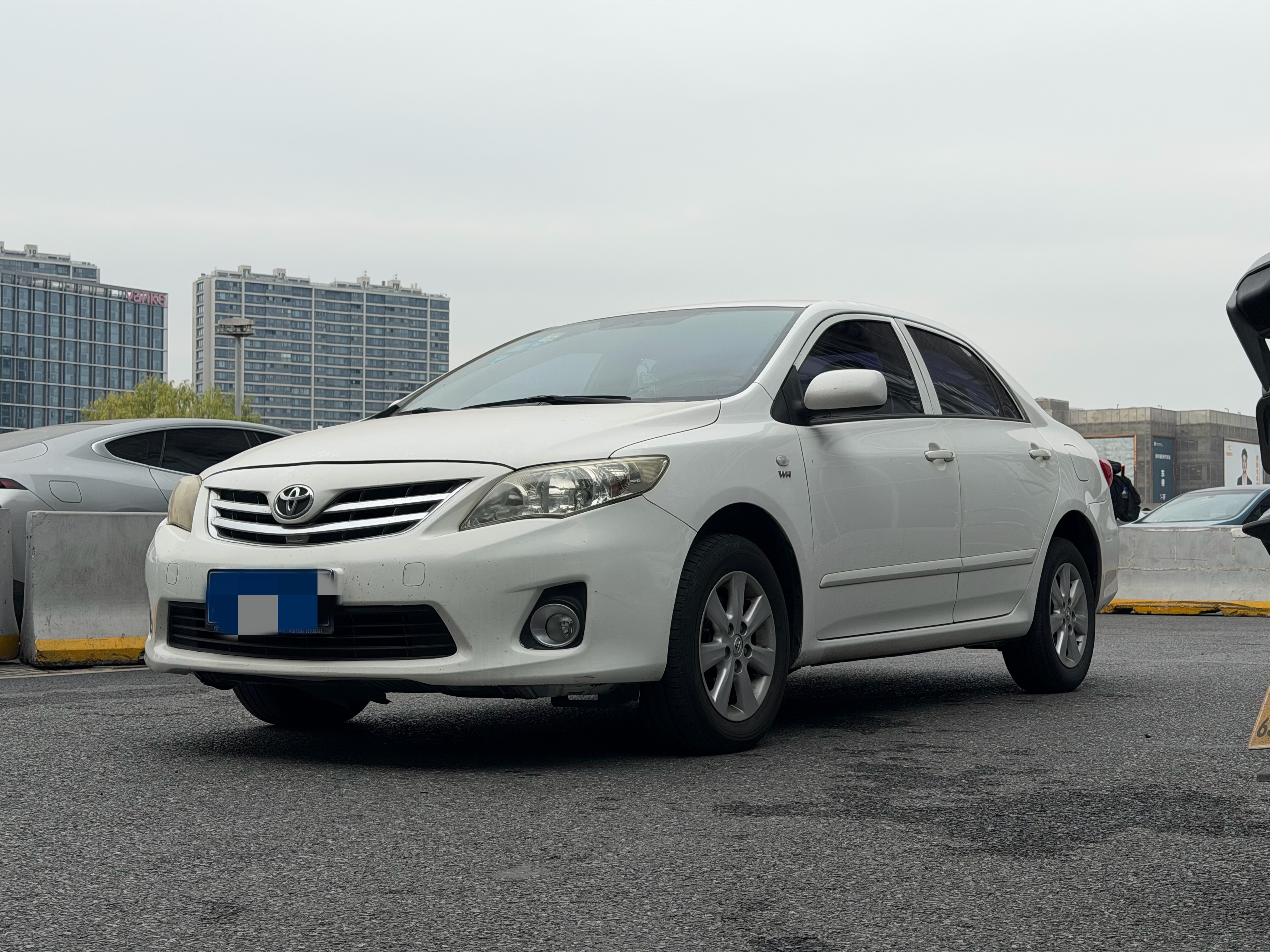 Toyota Corolla 2012 Toyota Corolla 2012 car image