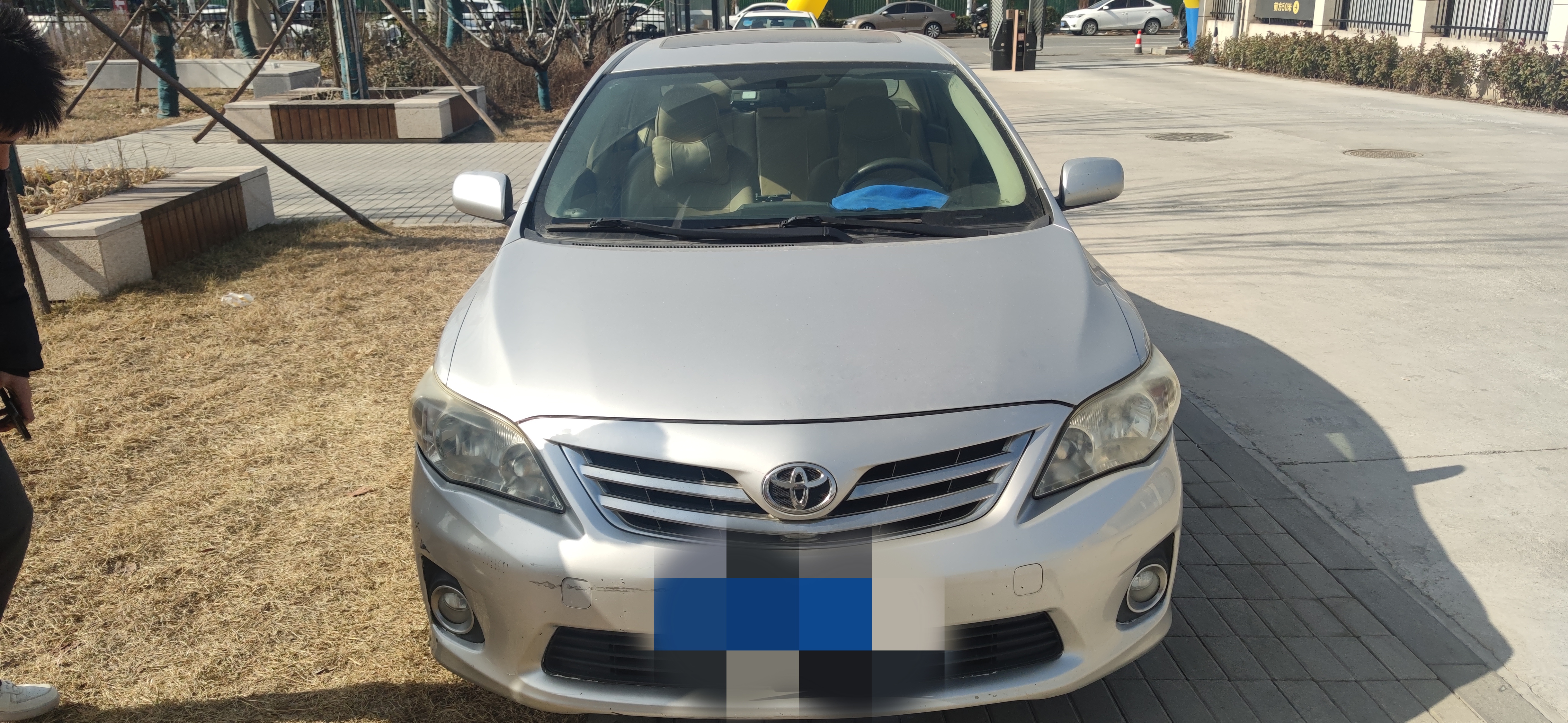 Corolla 2011 car image 