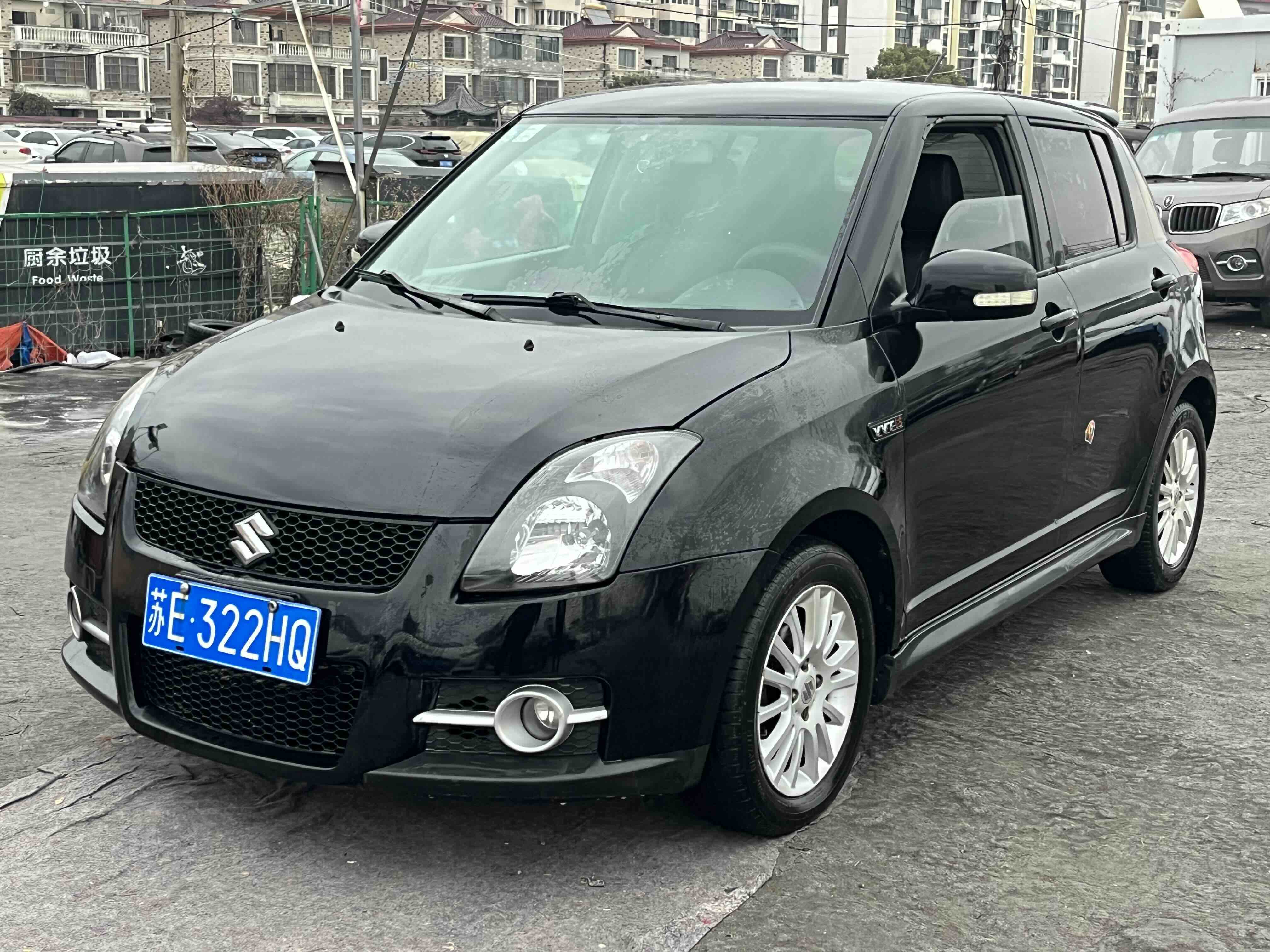 Suzuki Swift 2011 Suzuki Swift 2011 car image