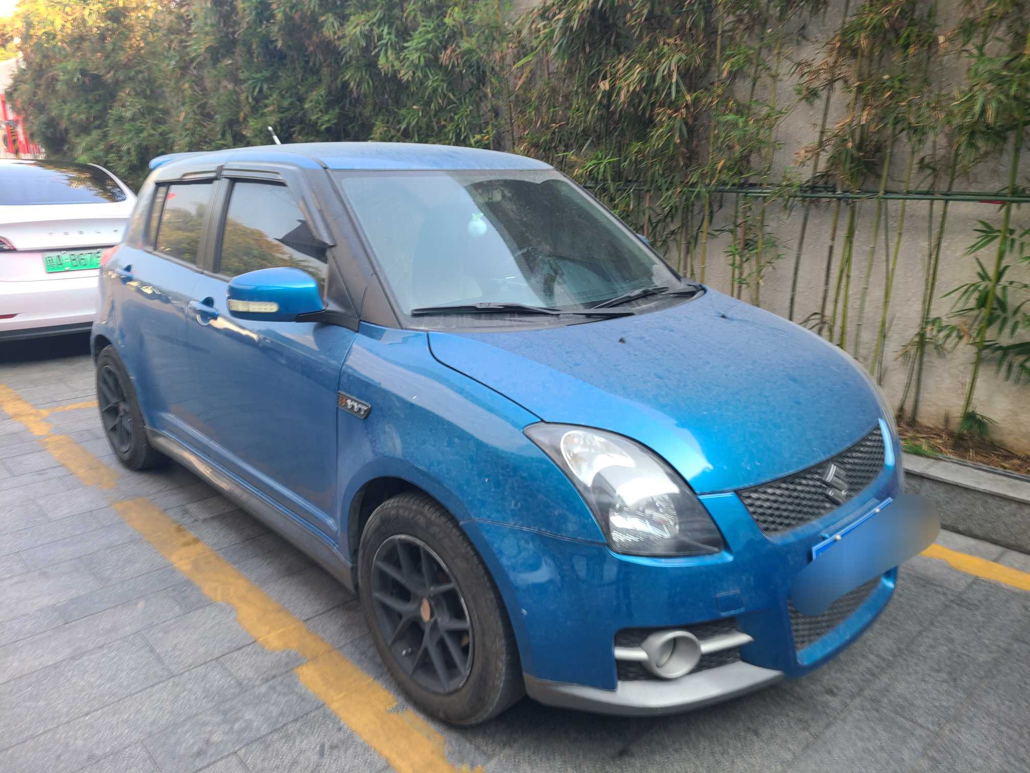 Suzuki Swift 2011 car image 