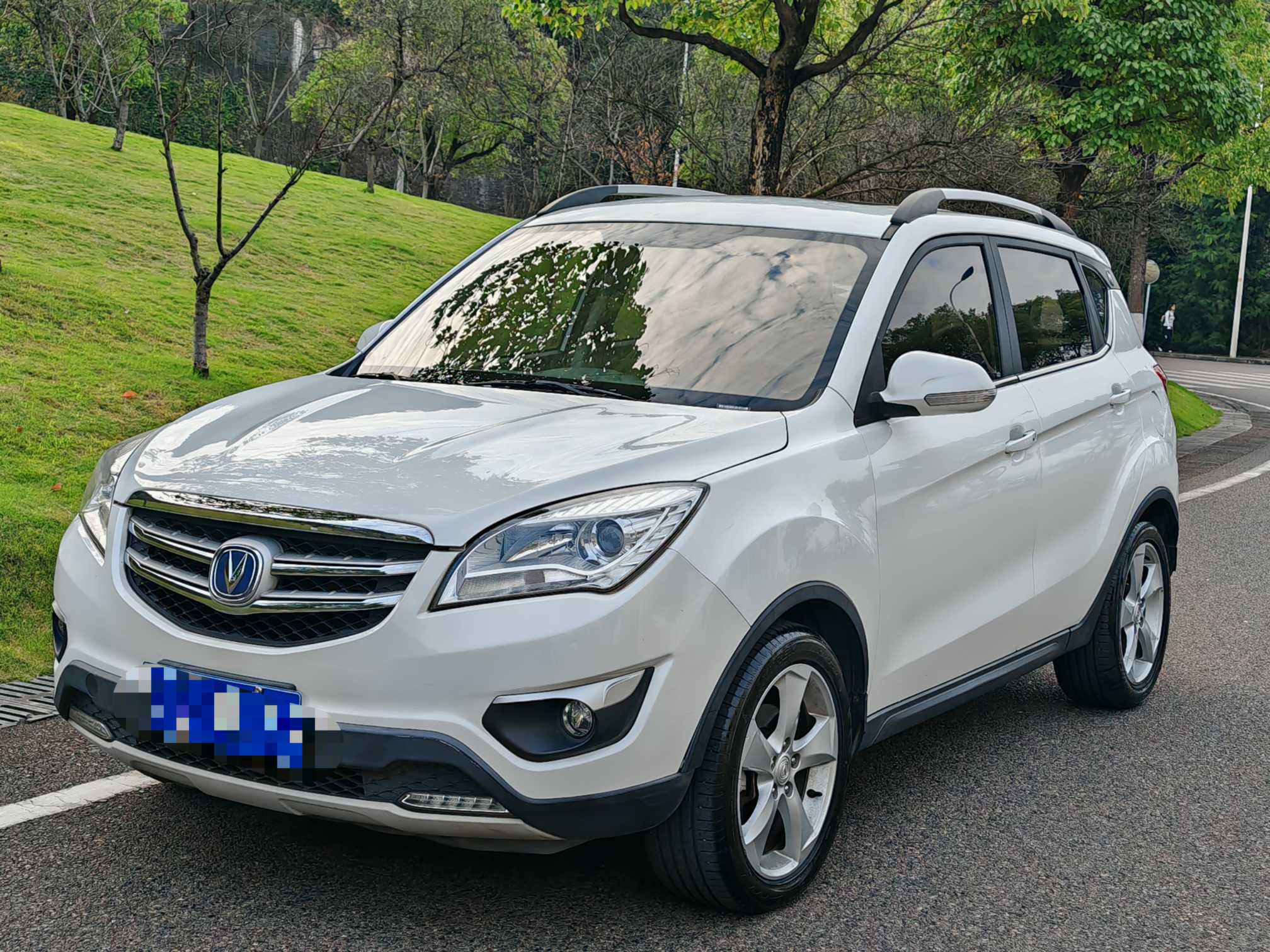 Changan CS35MAX 2016 car image 