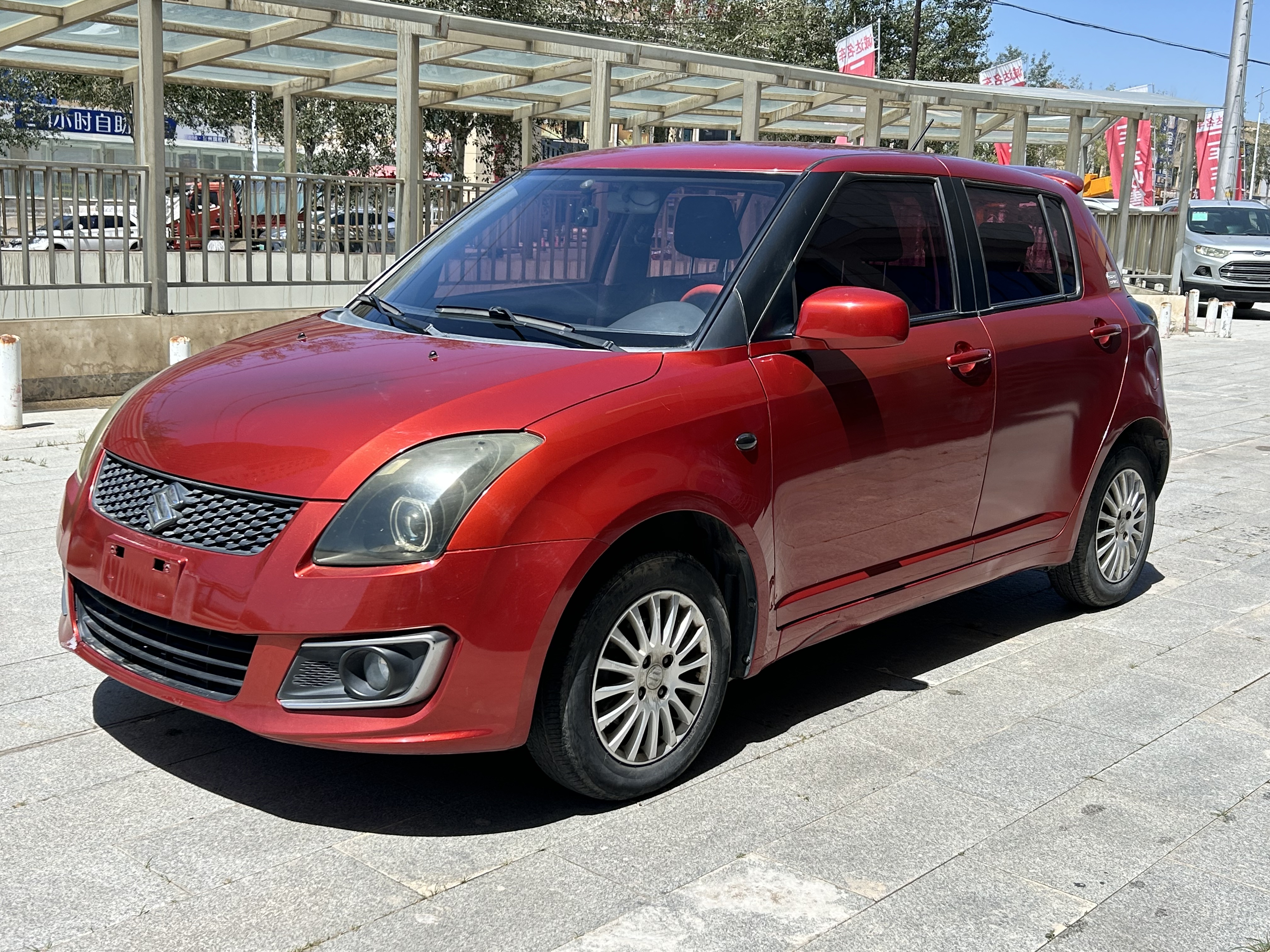 Suzuki Swift 2015 Suzuki Swift 2015 car image