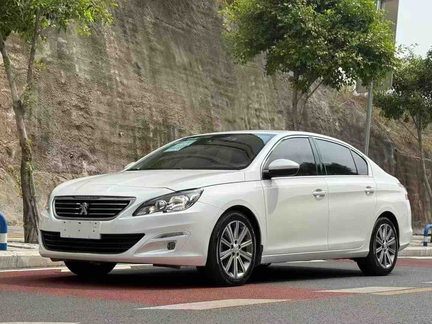 Peugeot 408 2016 car image 