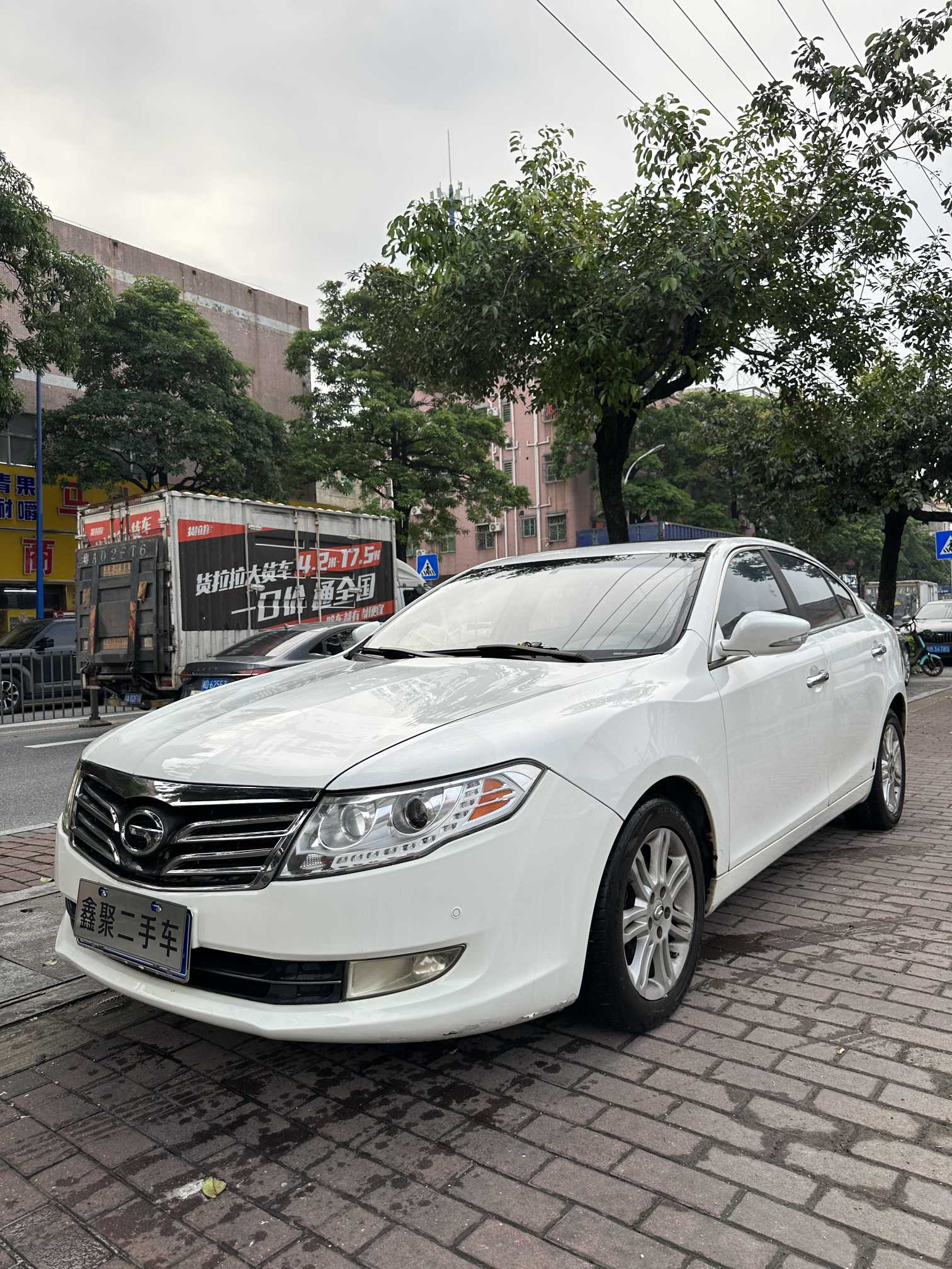 GAC Trumpchi GA5 2011 car image 