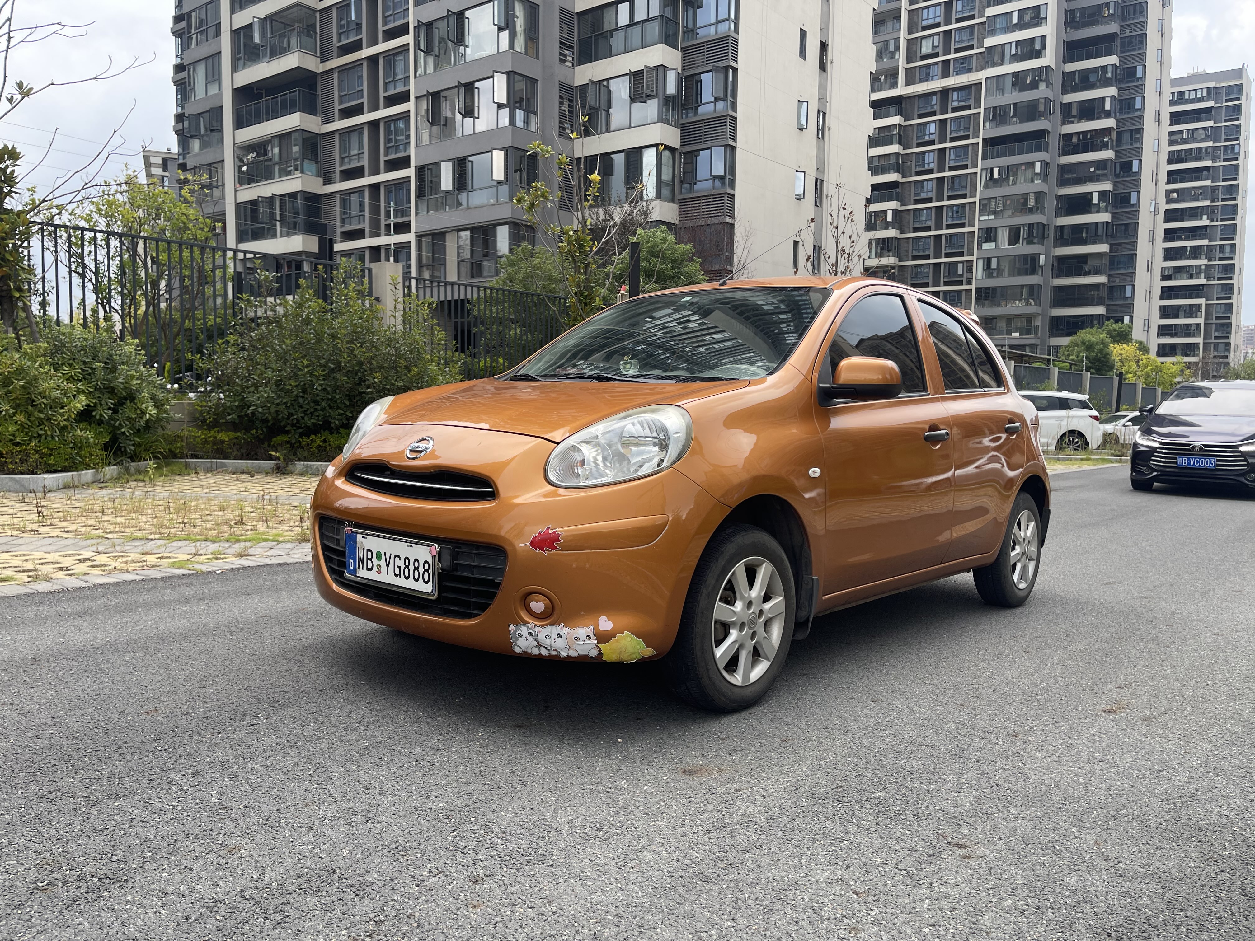 Nissan March 2013 汽车图片 