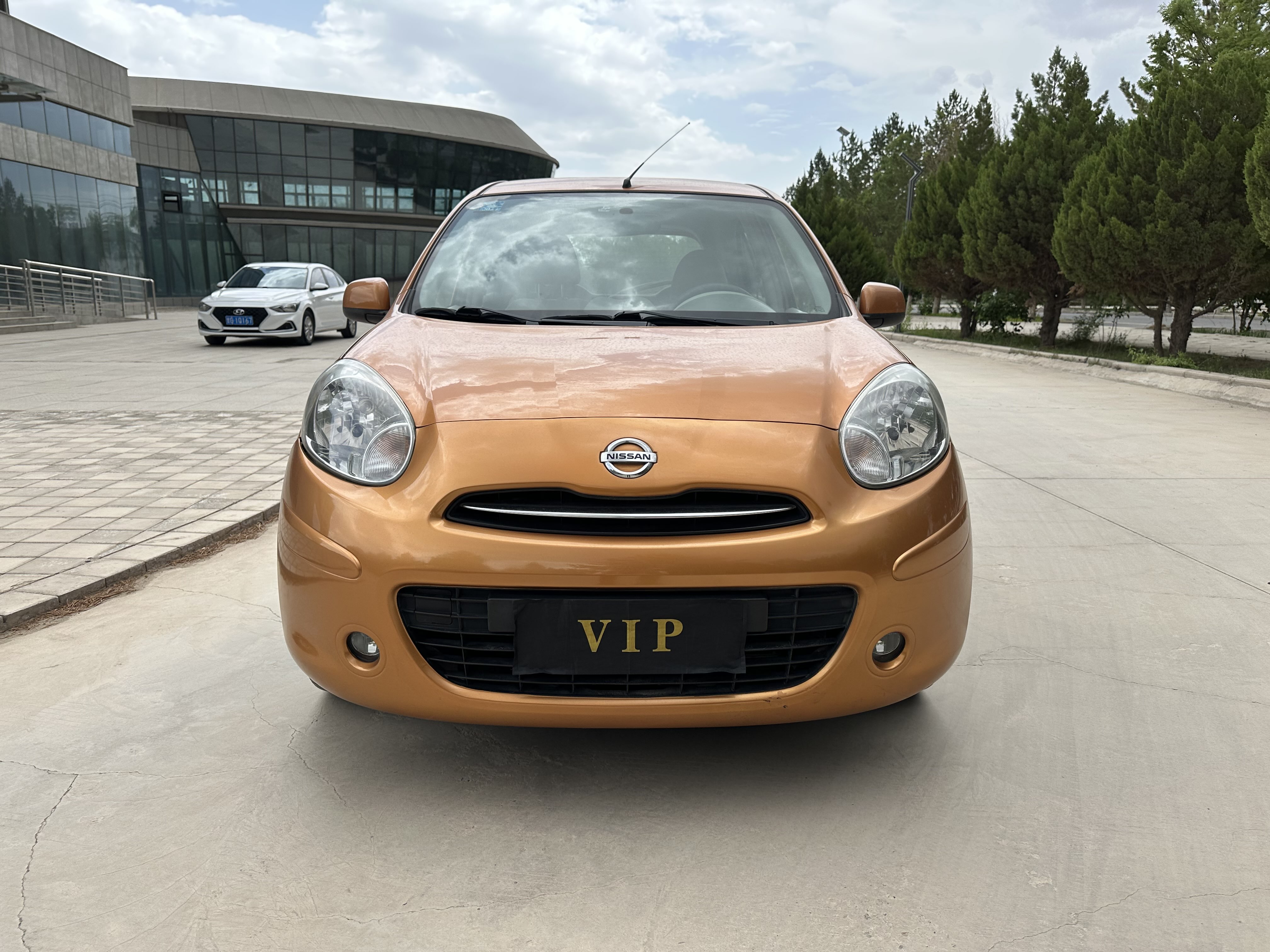 Nissan March 2013 汽车图片 