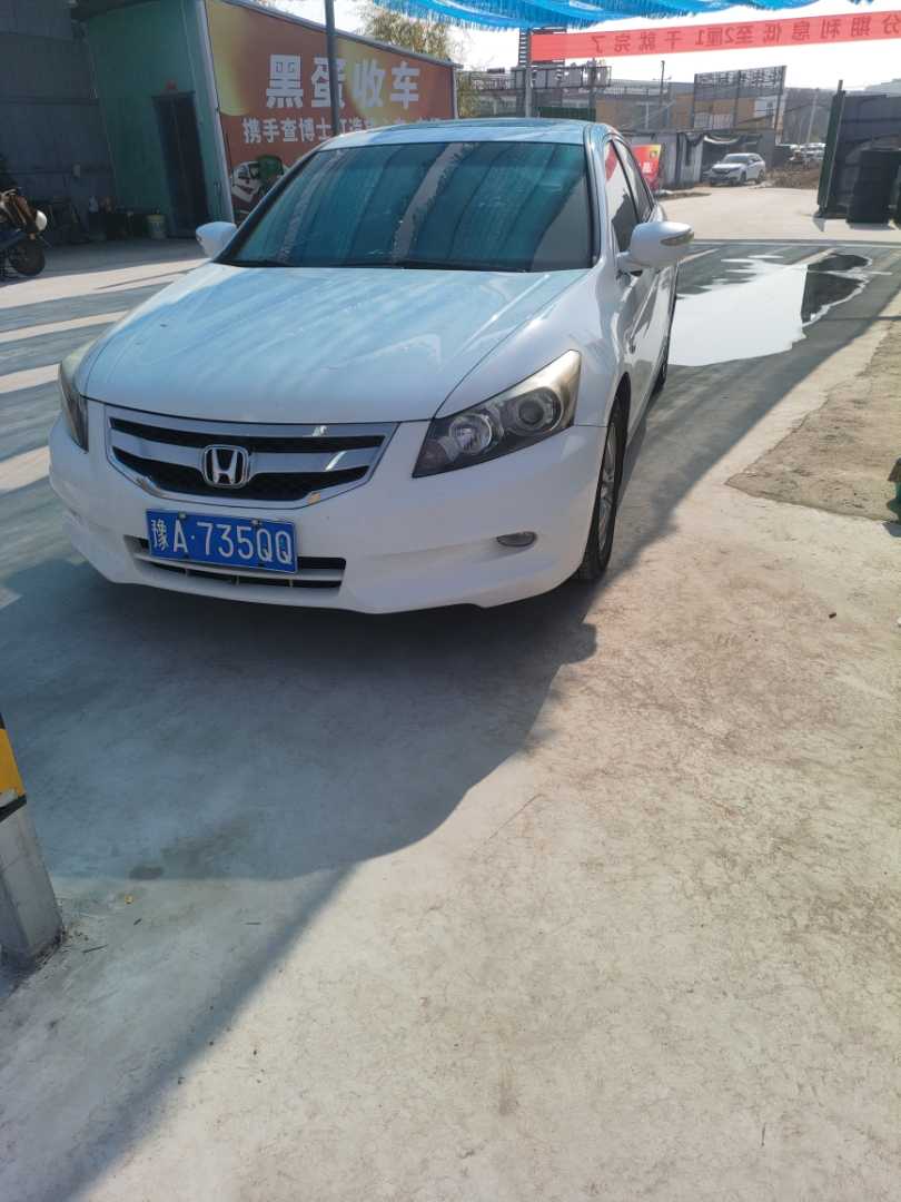 BYD F3R 2012 car image 