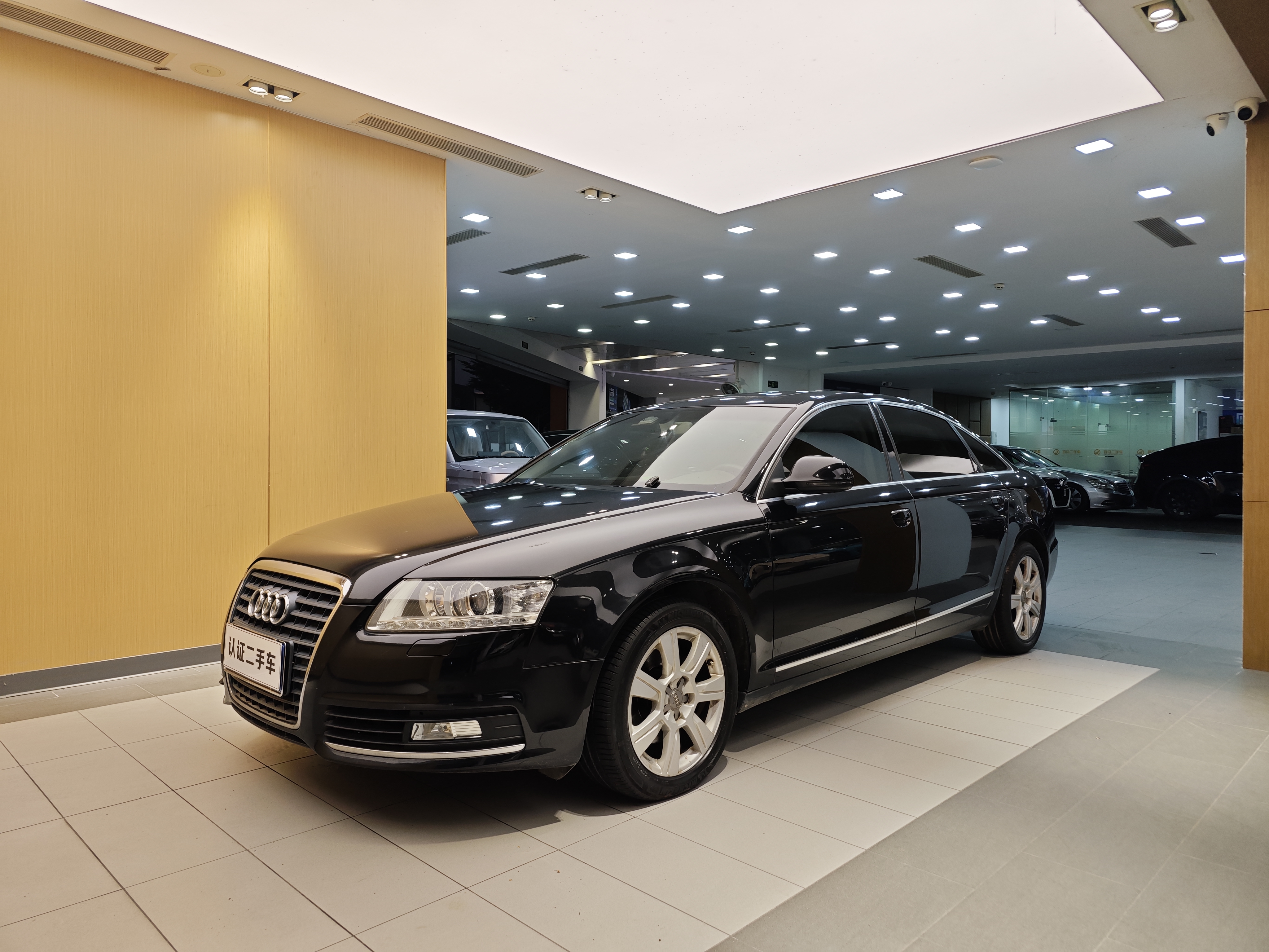 Audi A6L 2012 car image 
