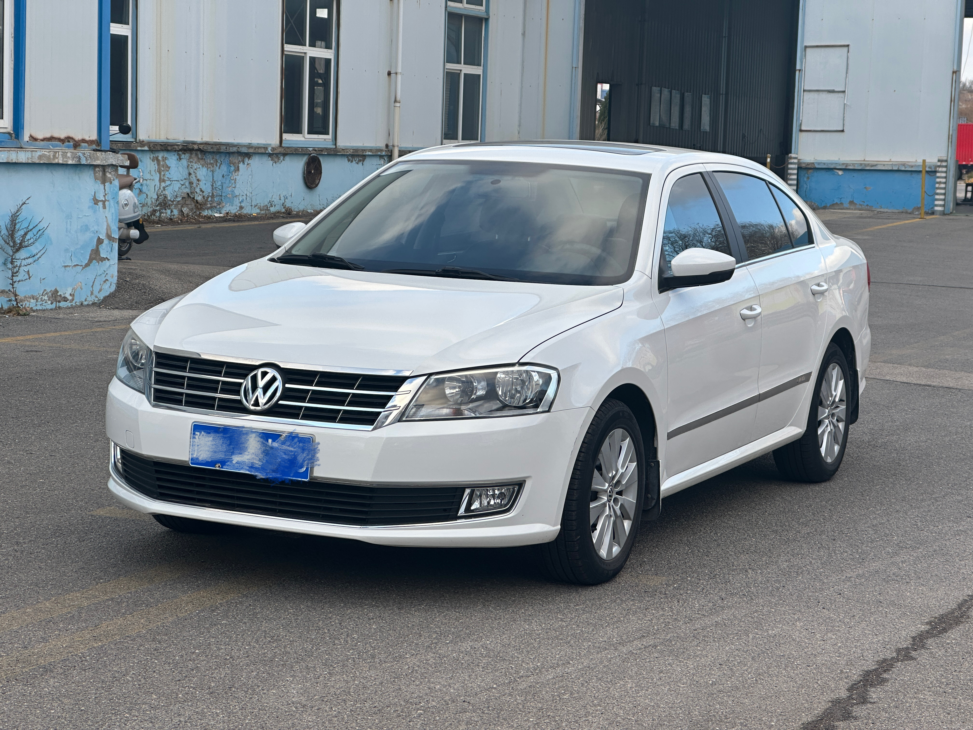 Volkswagen Lavida 2014 Volkswagen Lavida 2014 car image