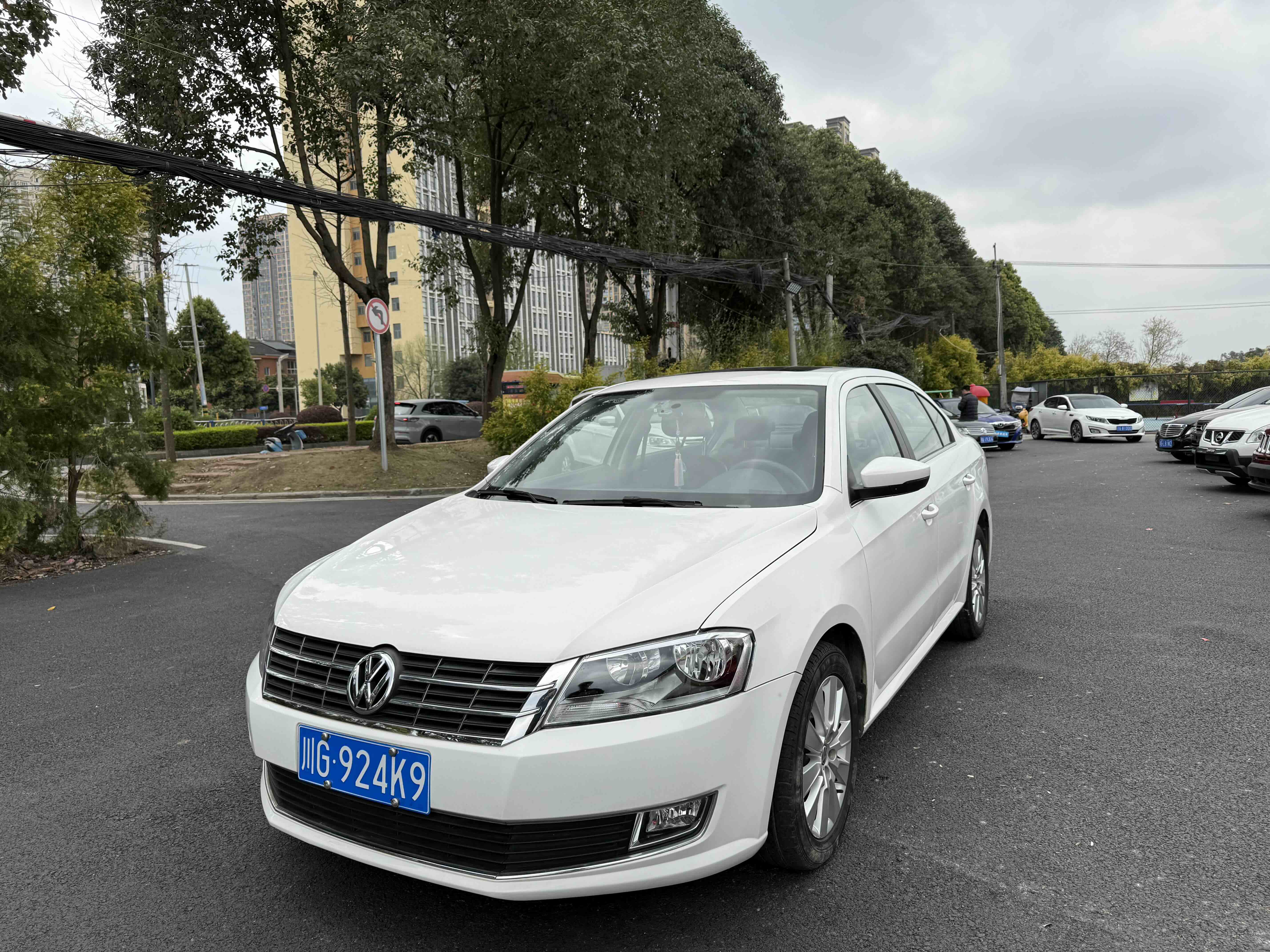 Volkswagen Lavida 2017 Volkswagen Lavida 2017 car image