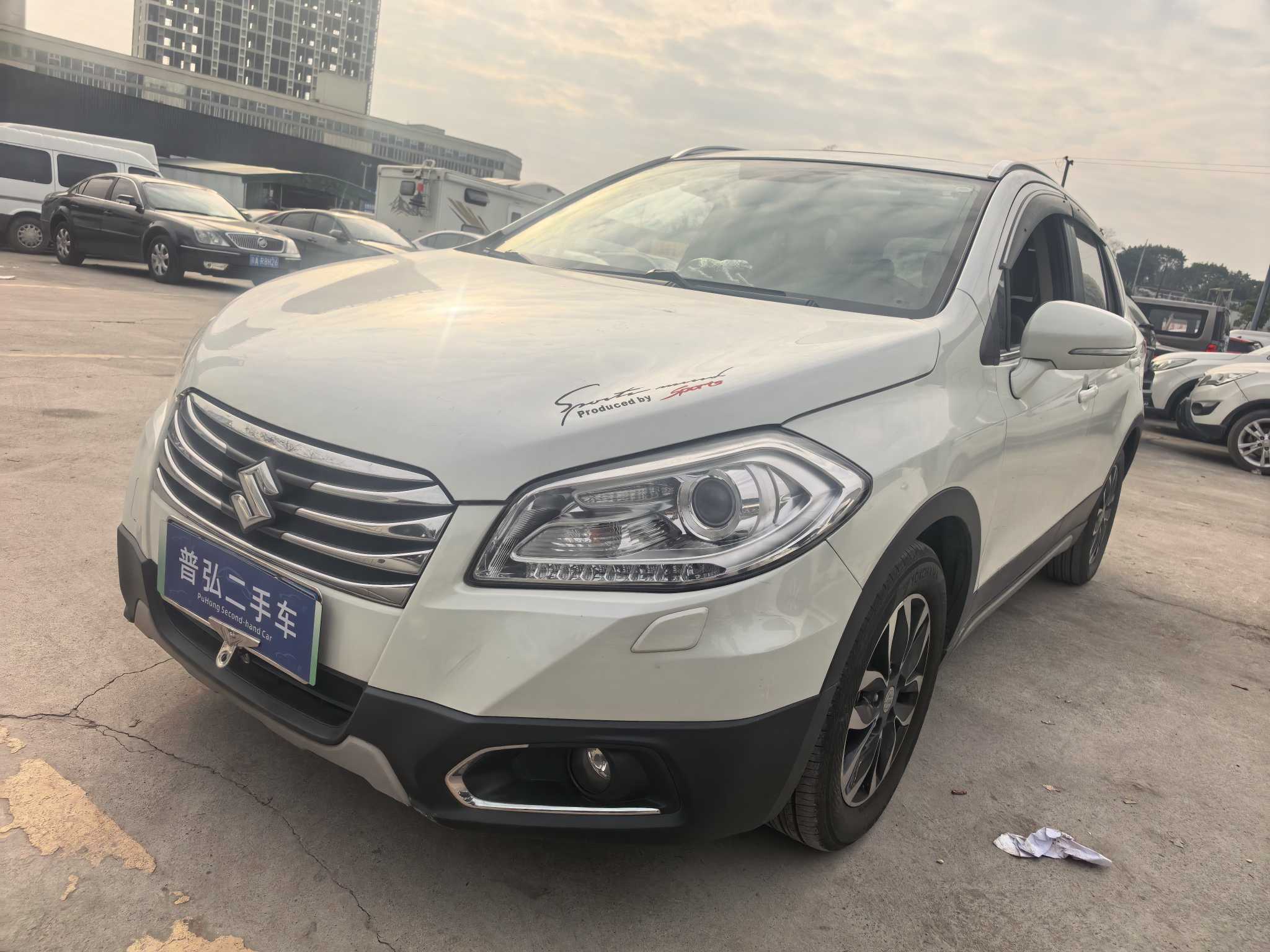 Suzuki S-Cross 2015 صورة سيارة 