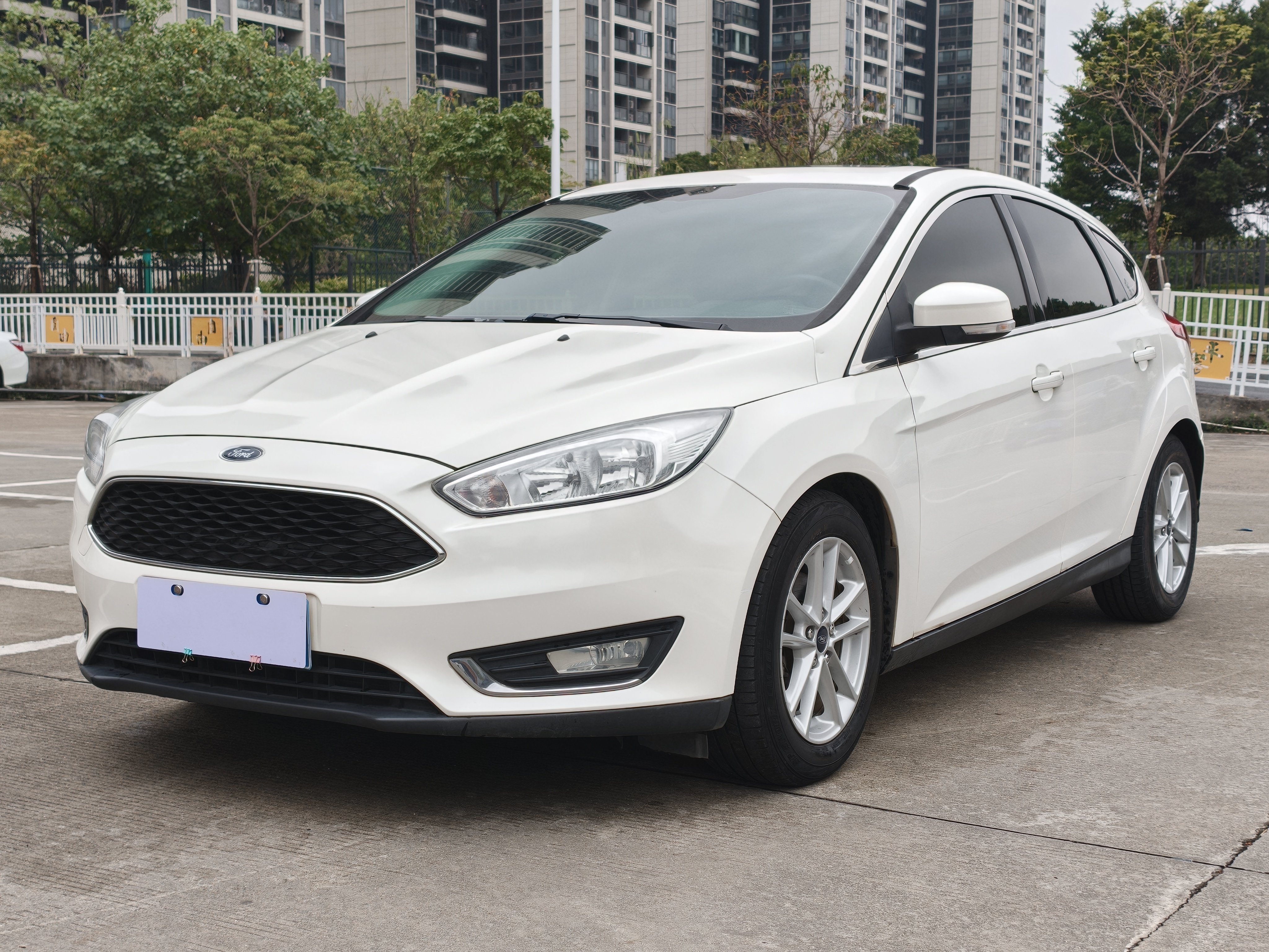 Ford Focus 2016 صورة سيارة 