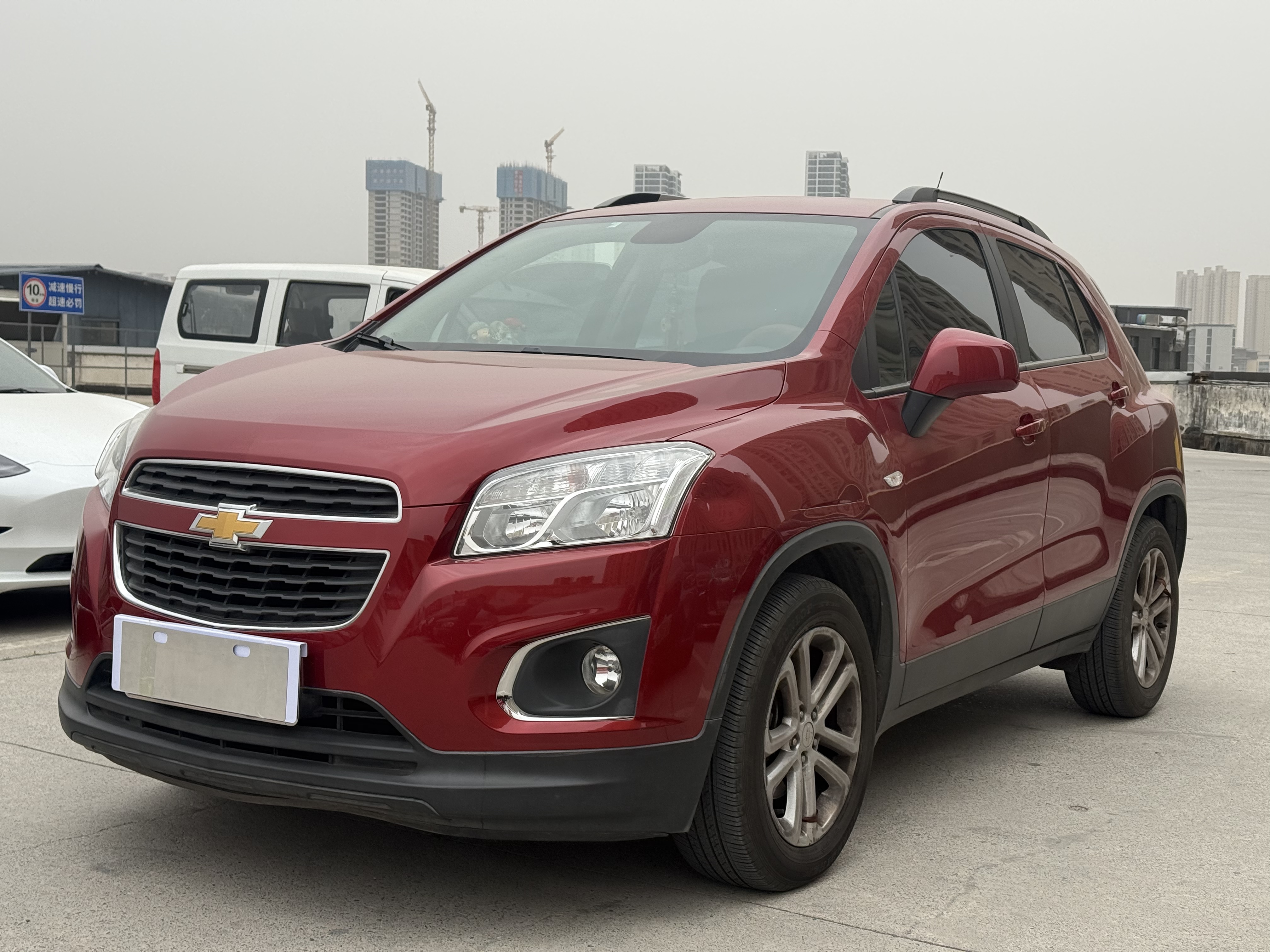 Chevrolet Tracker 2017 car image 