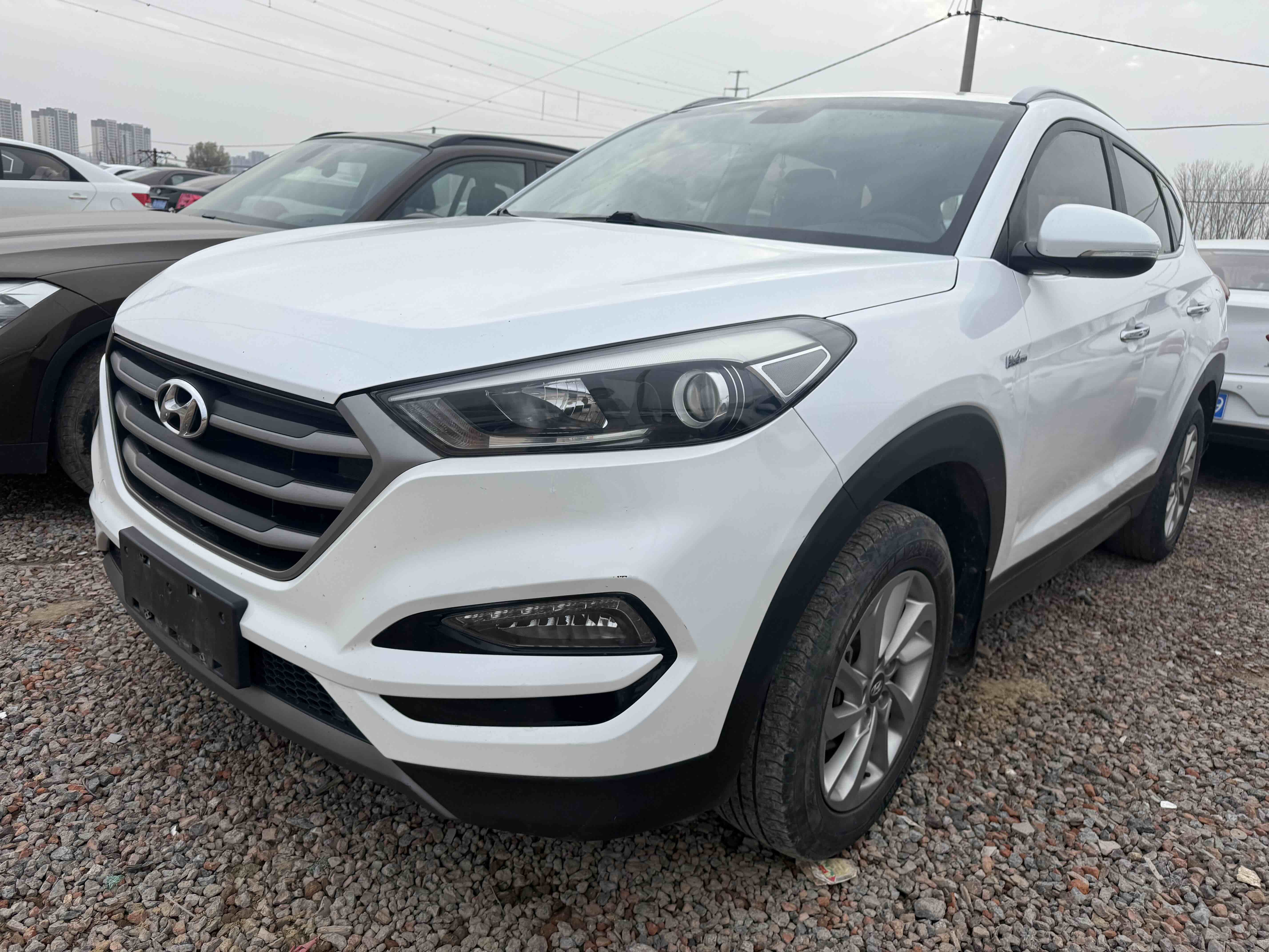 Hyundai Tucson 2017 صورة سيارة 