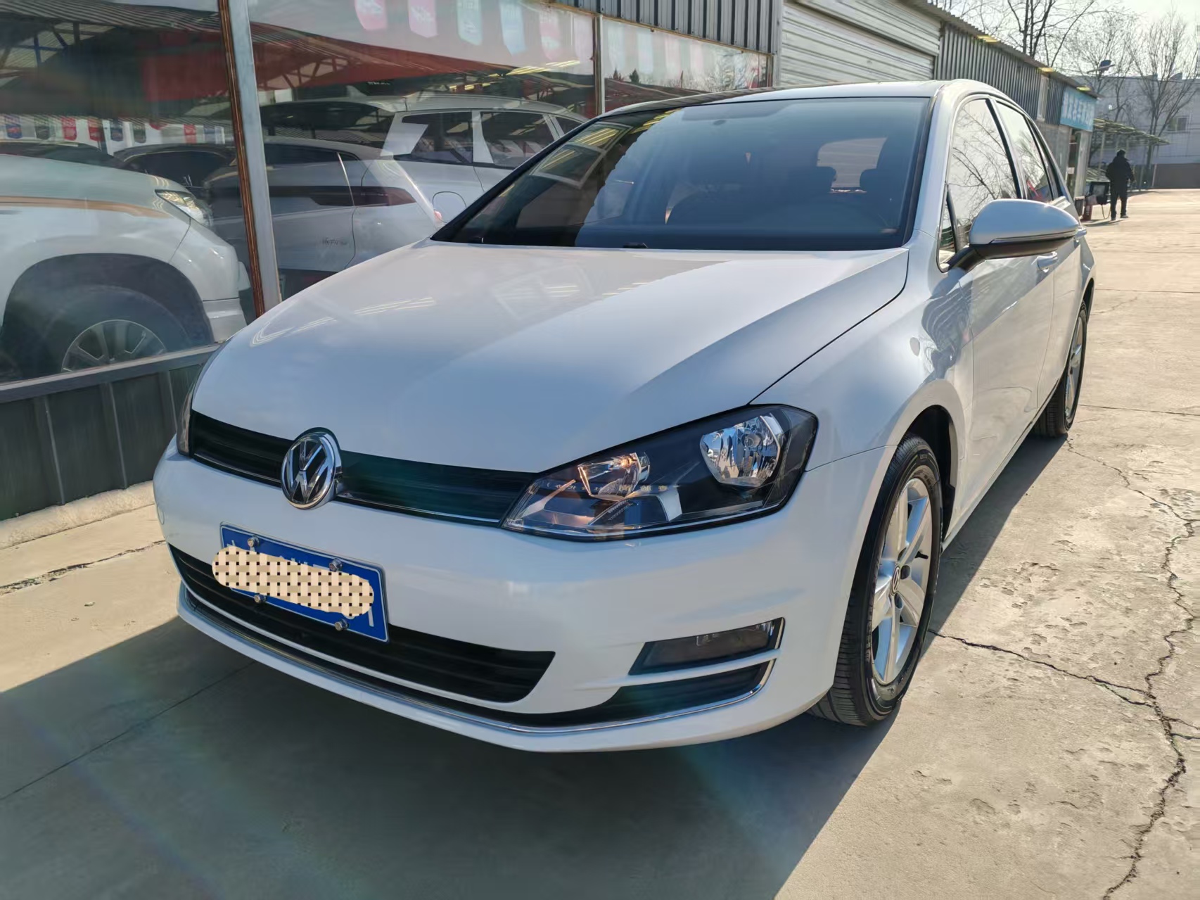 Volkswagen Golf 2017 Volkswagen Golf 2017 car image