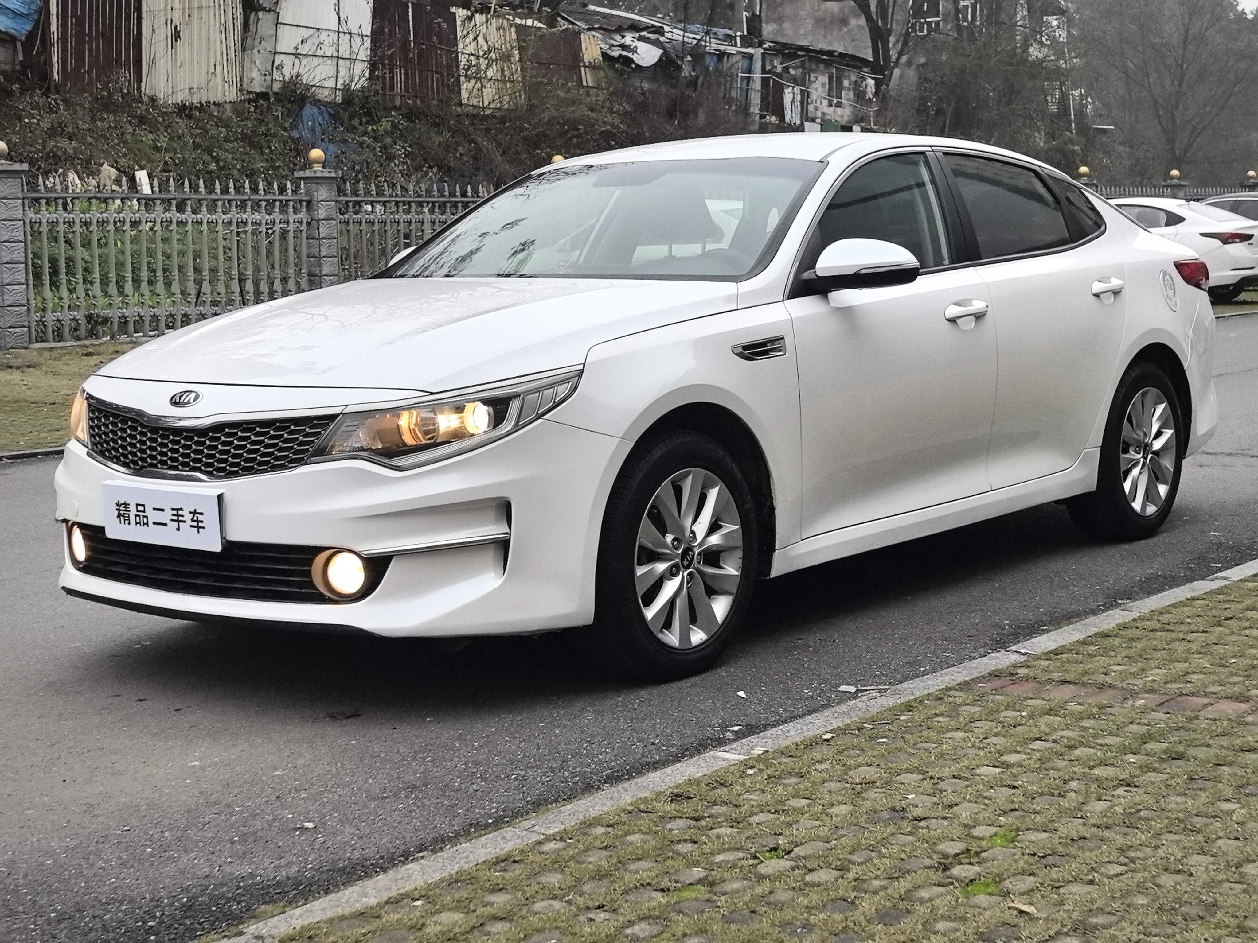 Kia K5 2017 汽车图片 