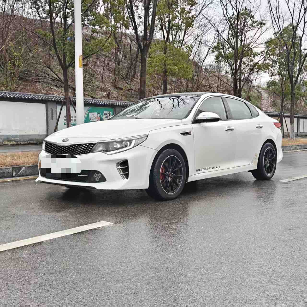 Kia K5 2016 Kia K5 2016 car image