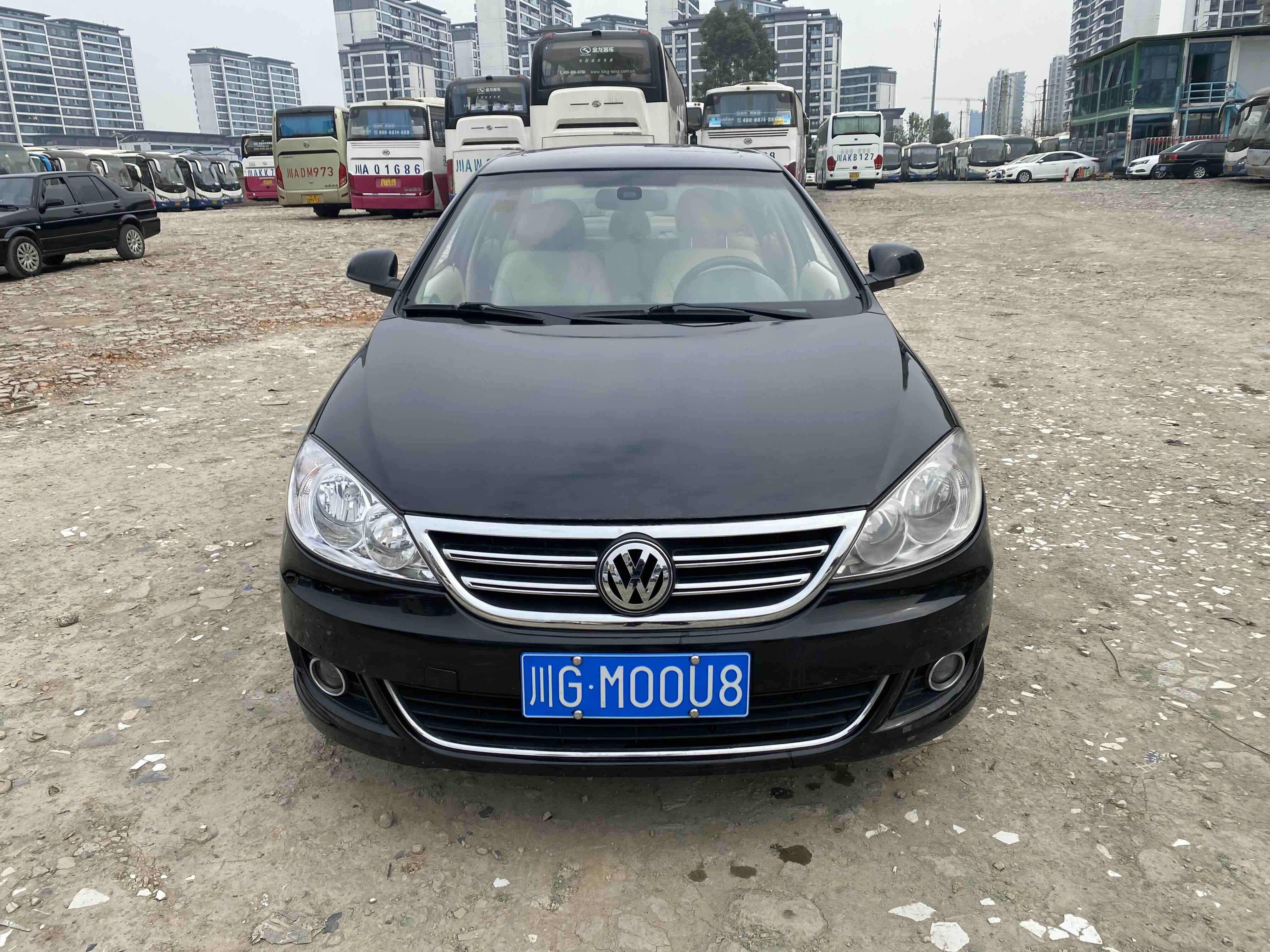 Volkswagen 2010 car image 