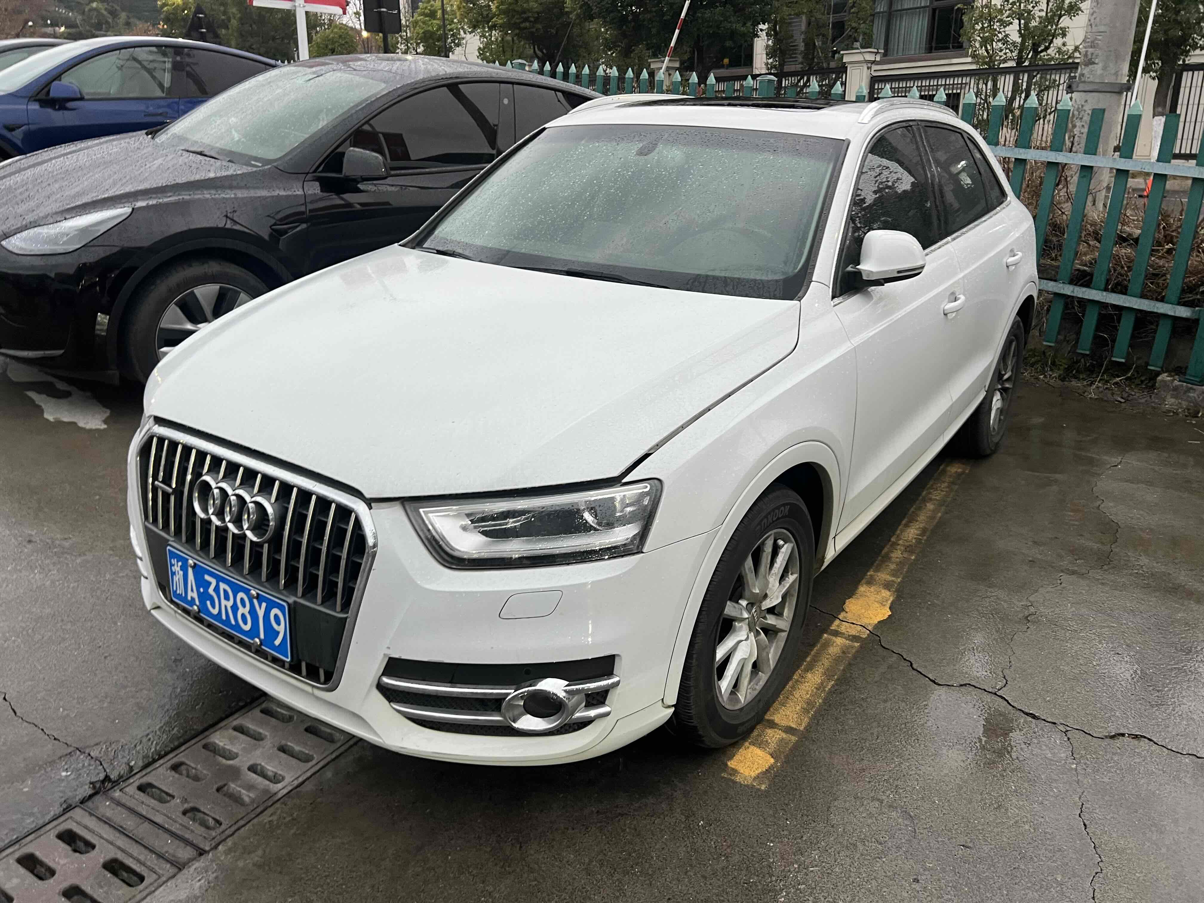 Audi Q3 2016 Audi Q3 2016 car image