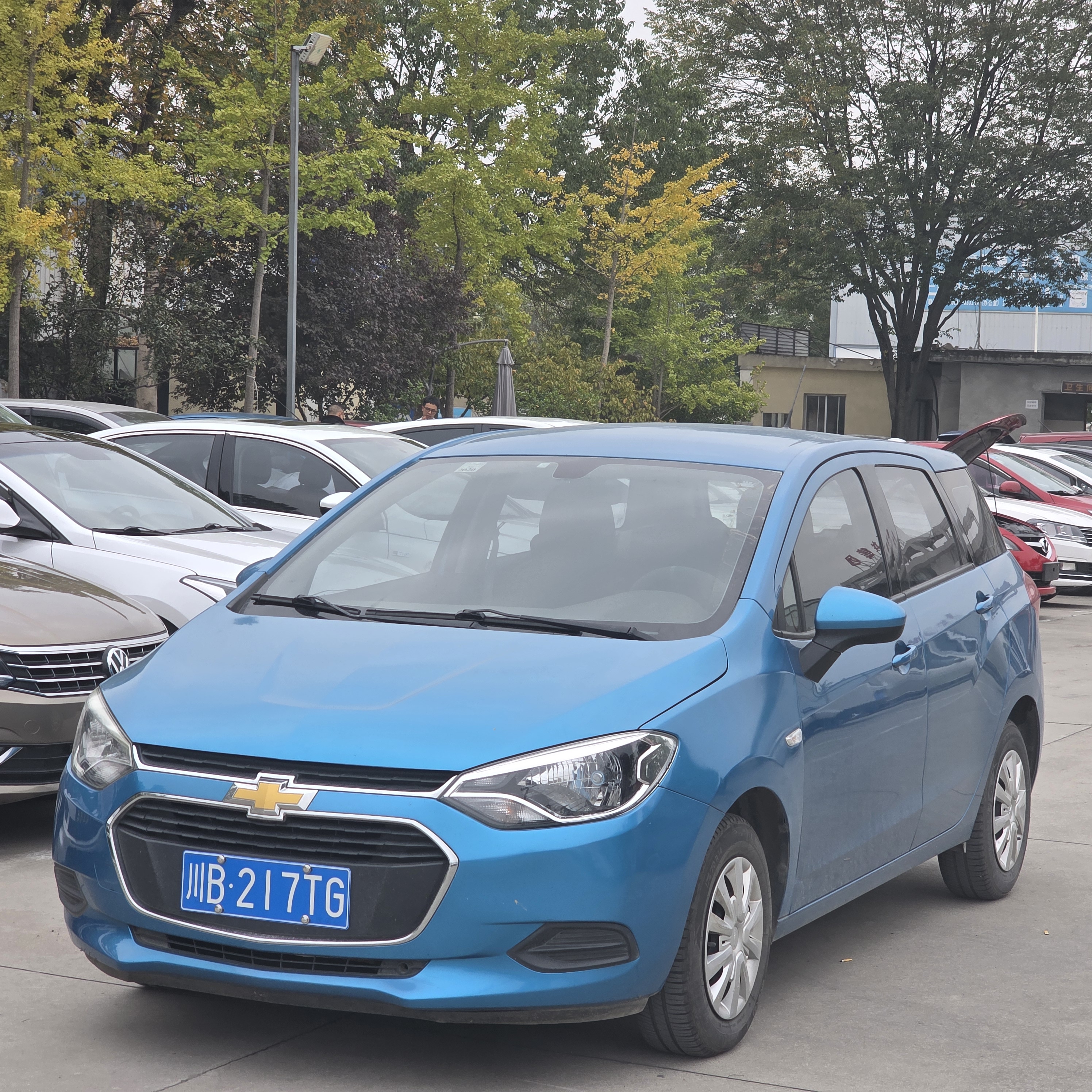 Chevrolet Lova RV 2016 car image 