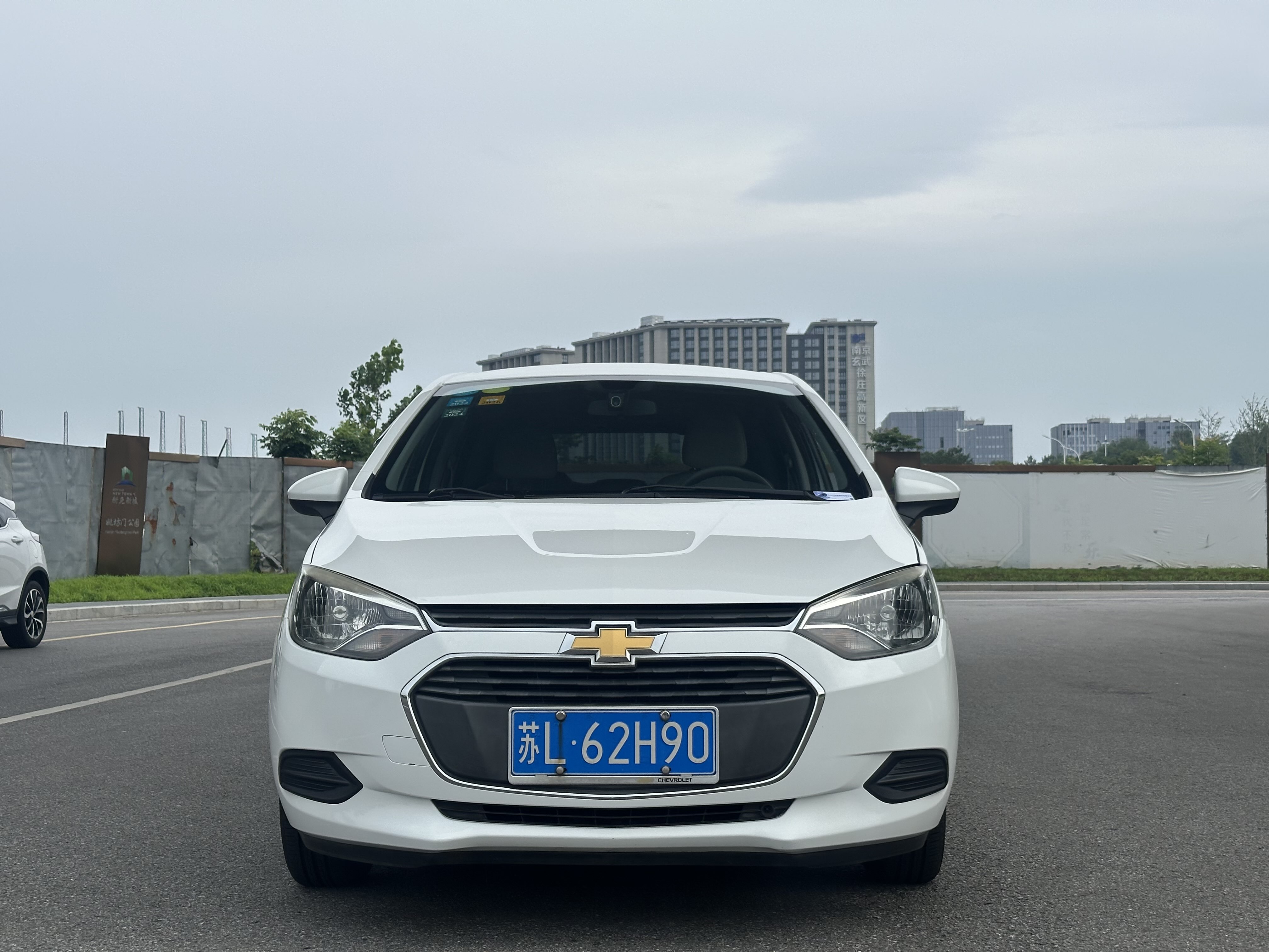 Chevrolet Lova RV 2016 car image 