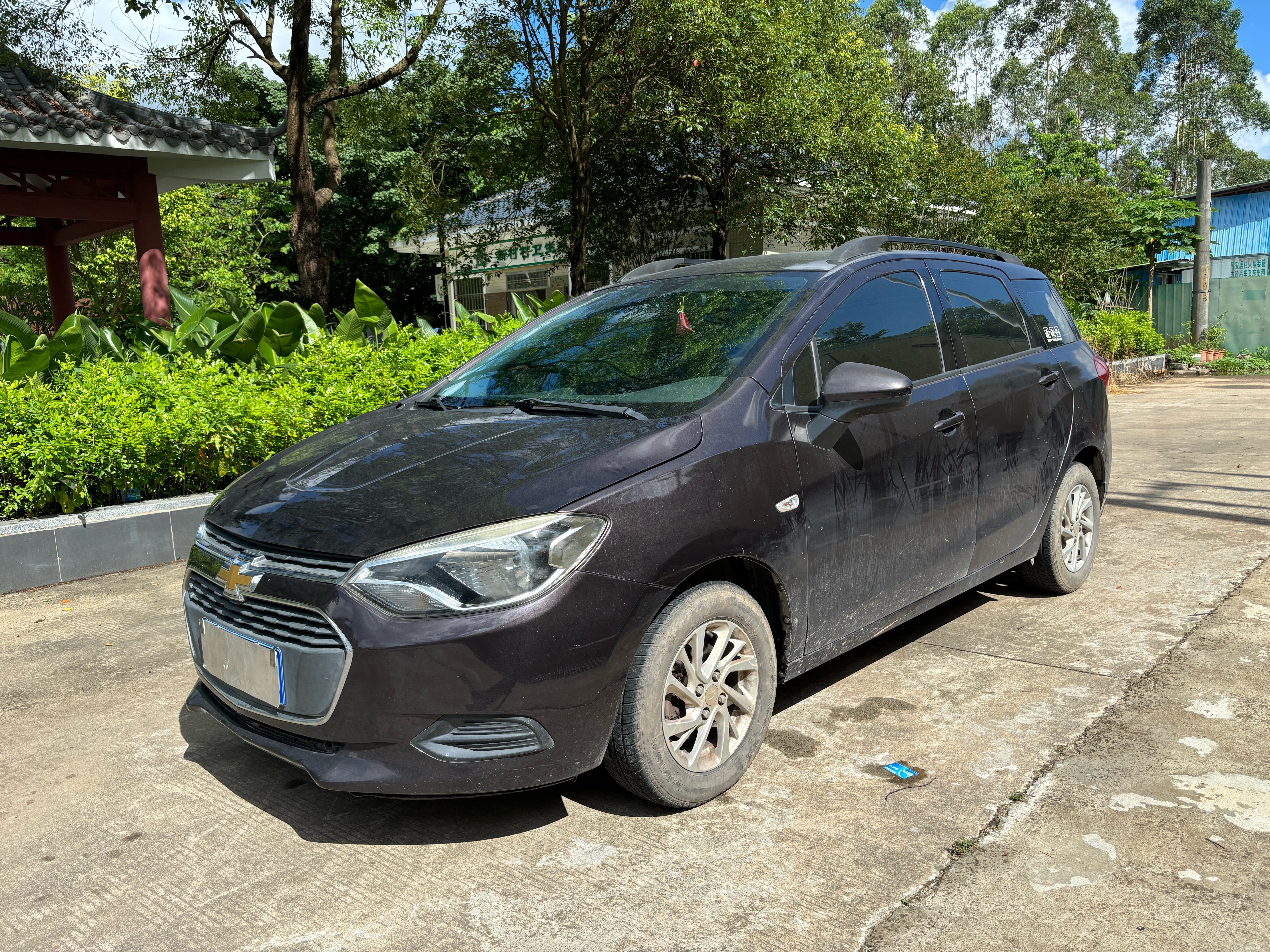 Chevrolet Lova RV 2016 car image 