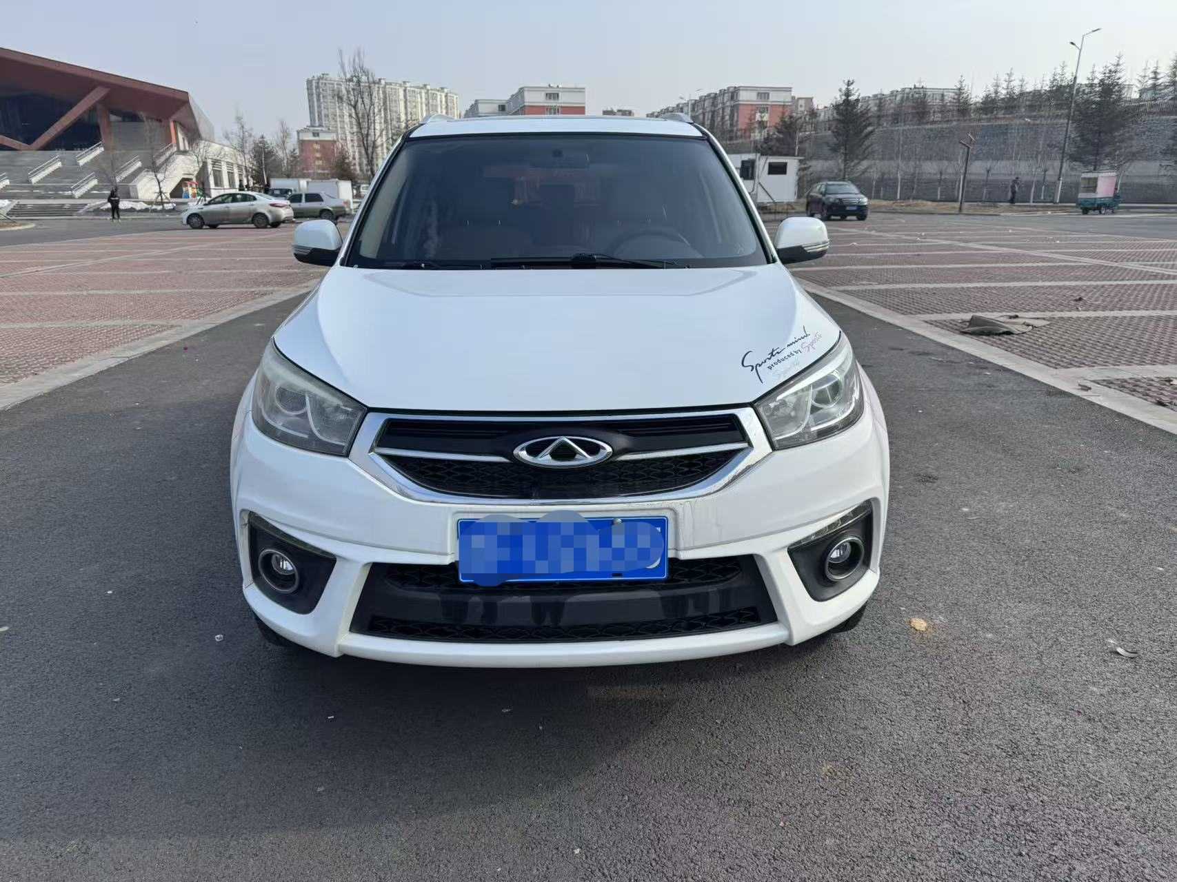 Tiggo 3 2014 Tiggo 3 2014 immagine di auto